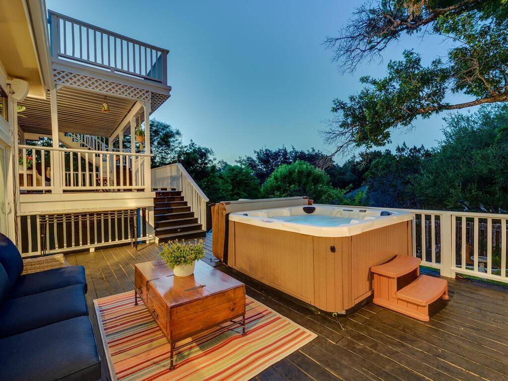 Lakeway, TX 78734,208 Morning Cloud ST