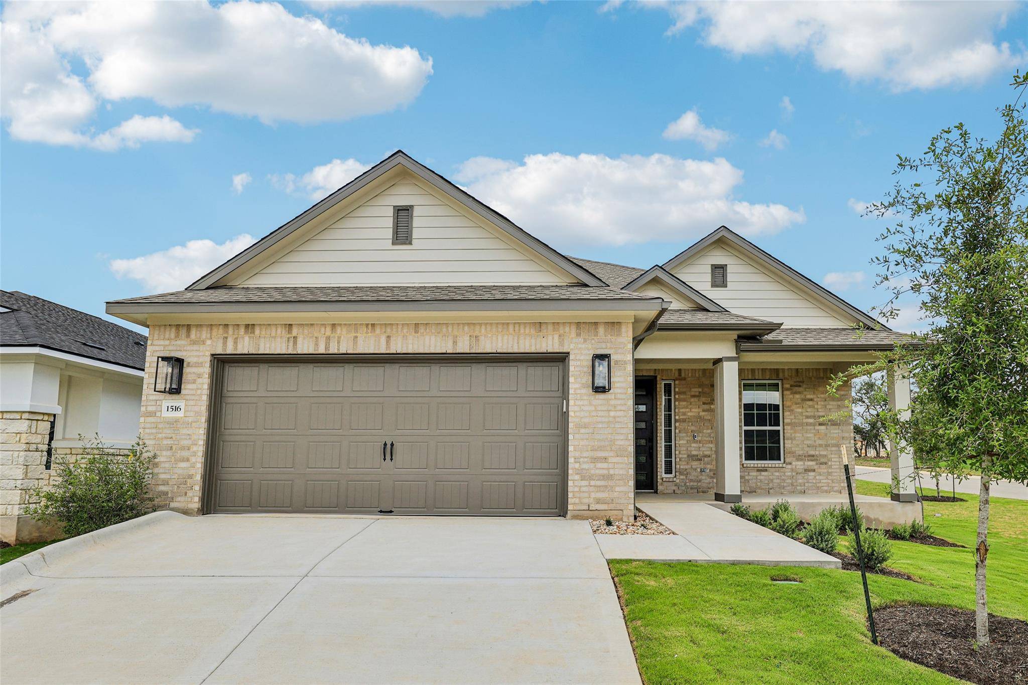 San Marcos, TX 78666,1516 Dancing Oak LN