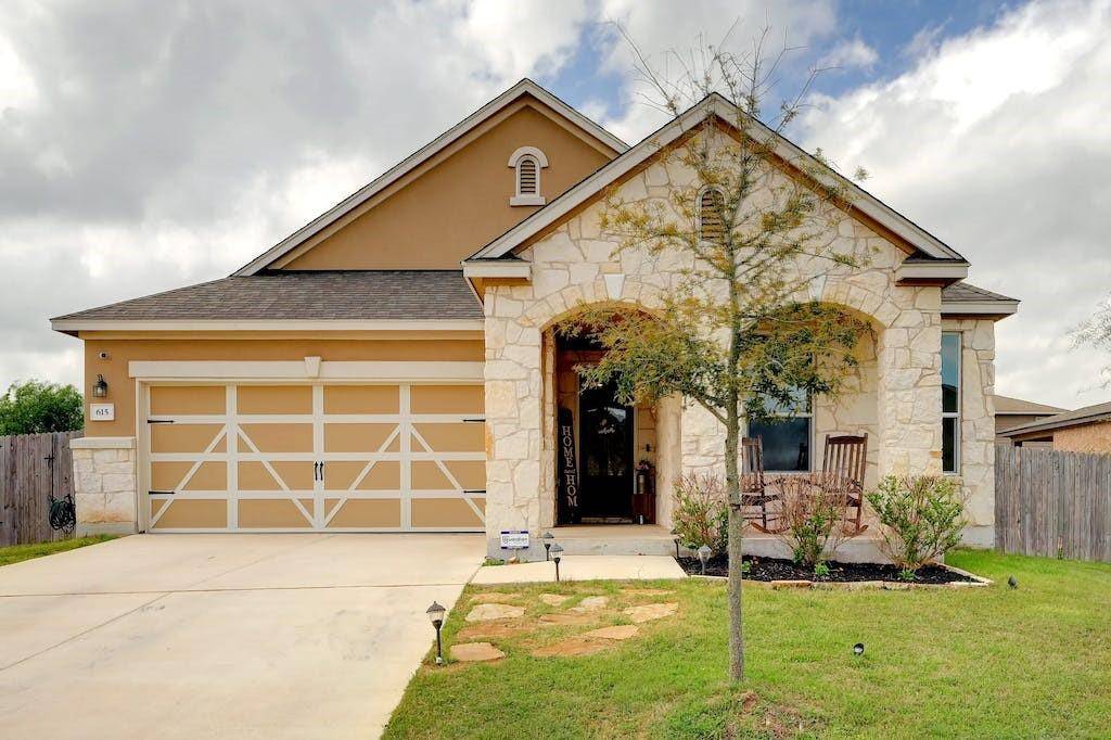 Lockhart, TX 78644,615 Indian Blanket ST