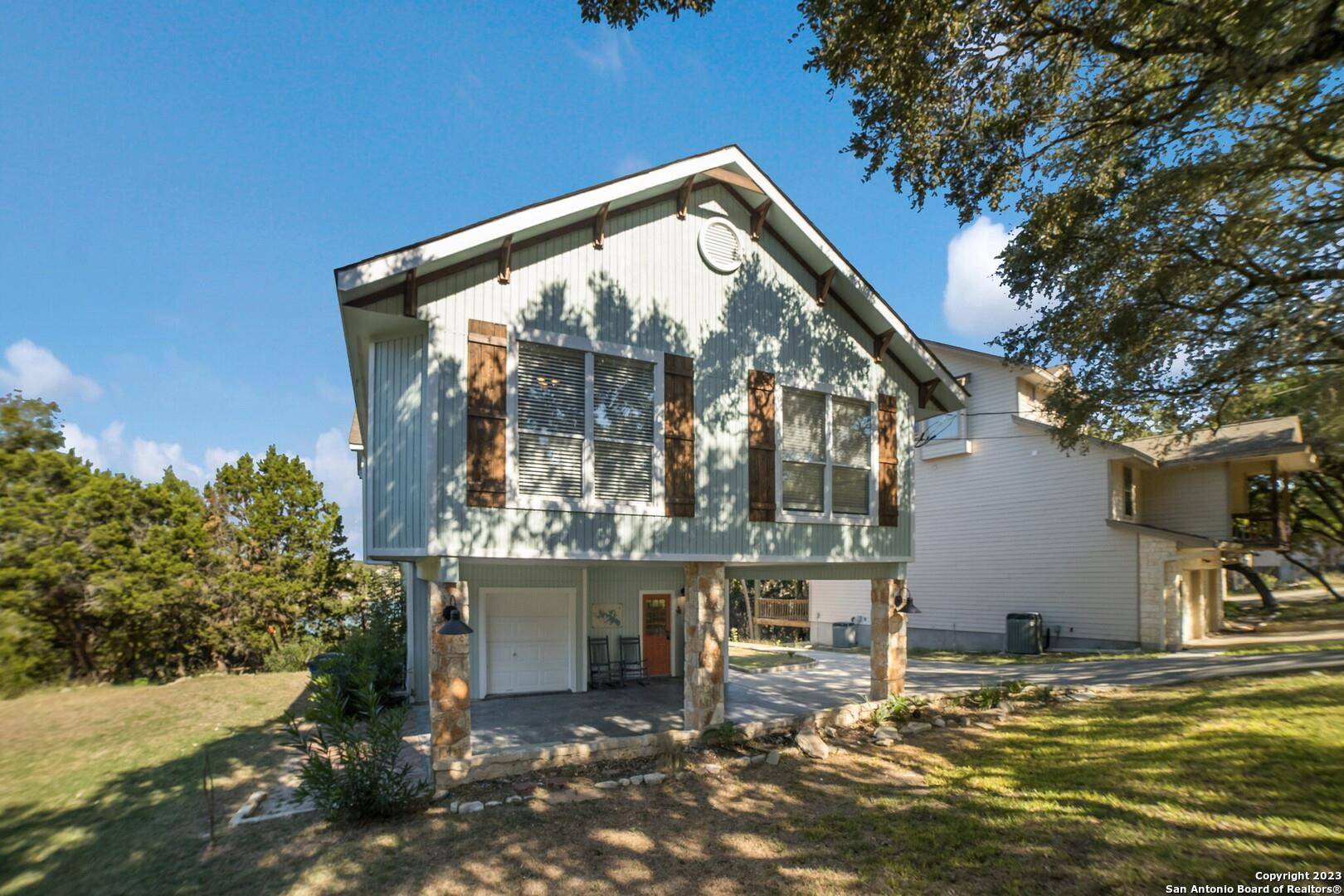 Canyon Lake, TX 78133,693 Riviera DR