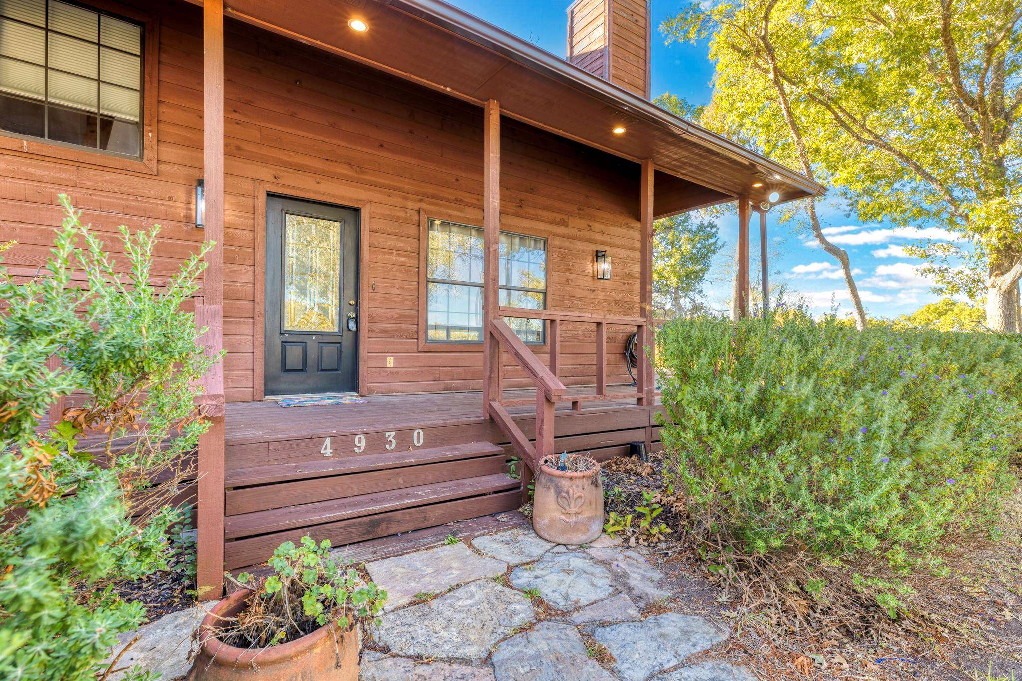 Lockhart, TX 78644,4930 State Park RD