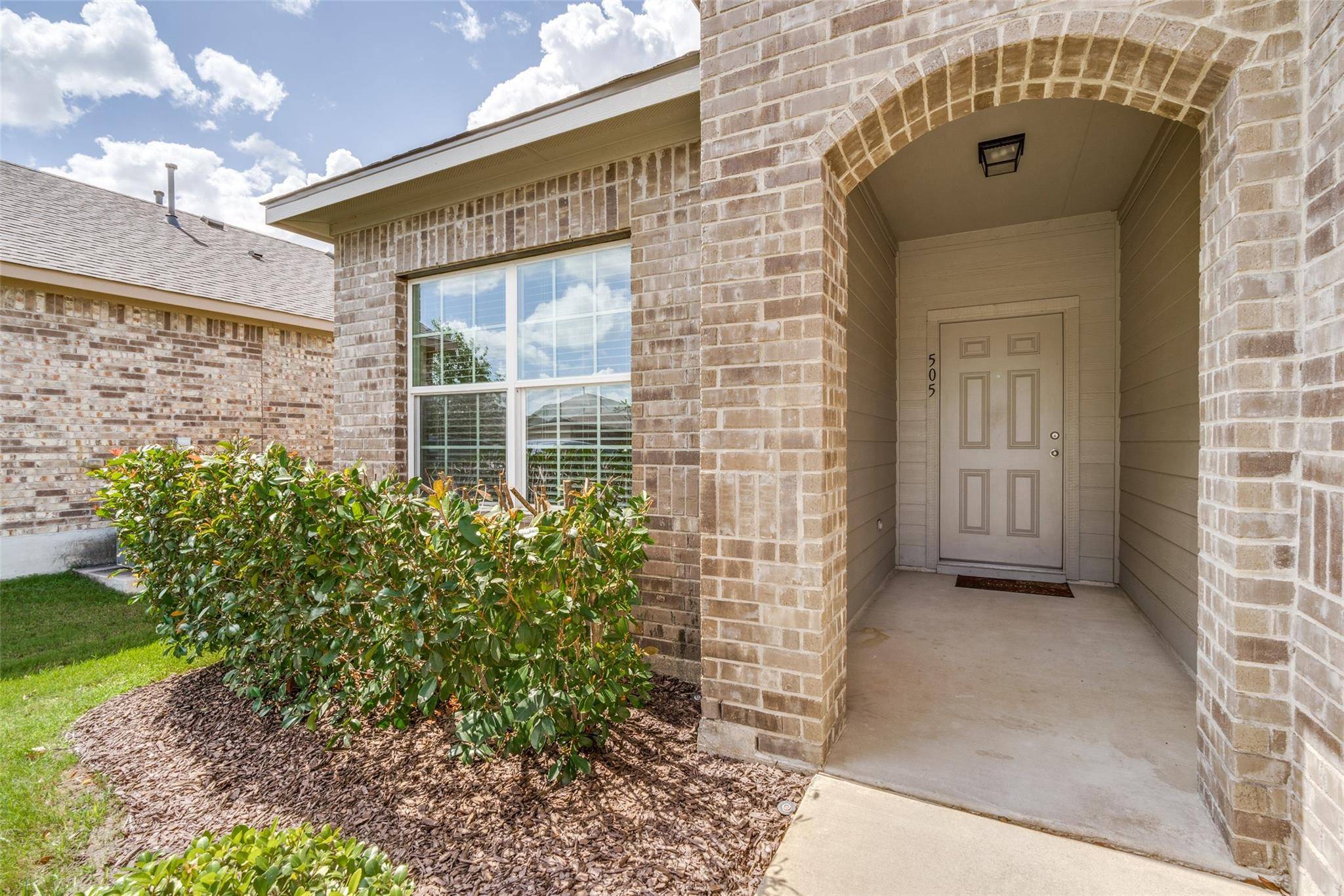 Cedar Park, TX 78613,505 Brashear LN