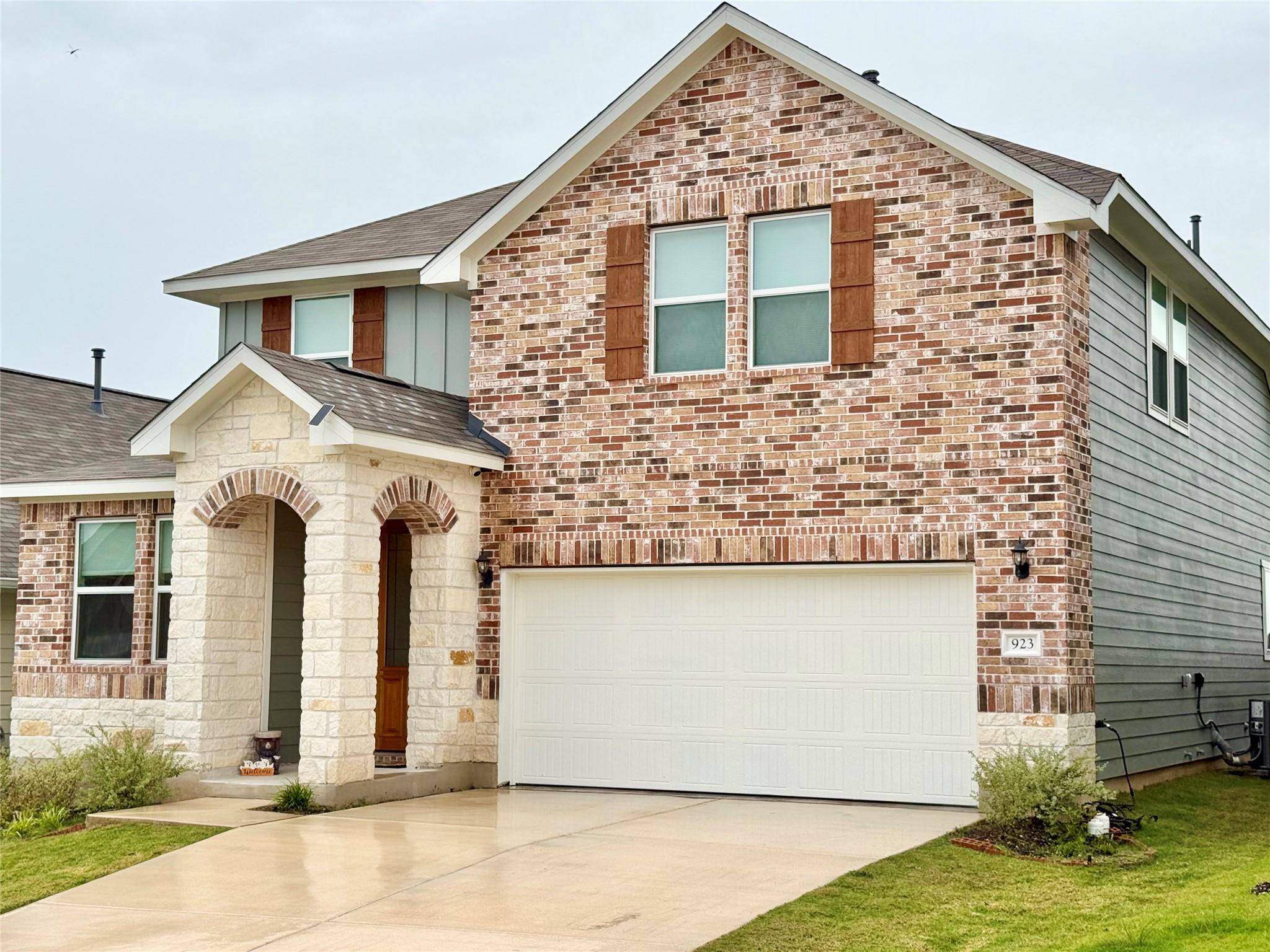 Hutto, TX 78634,923 Palo Brea LOOP