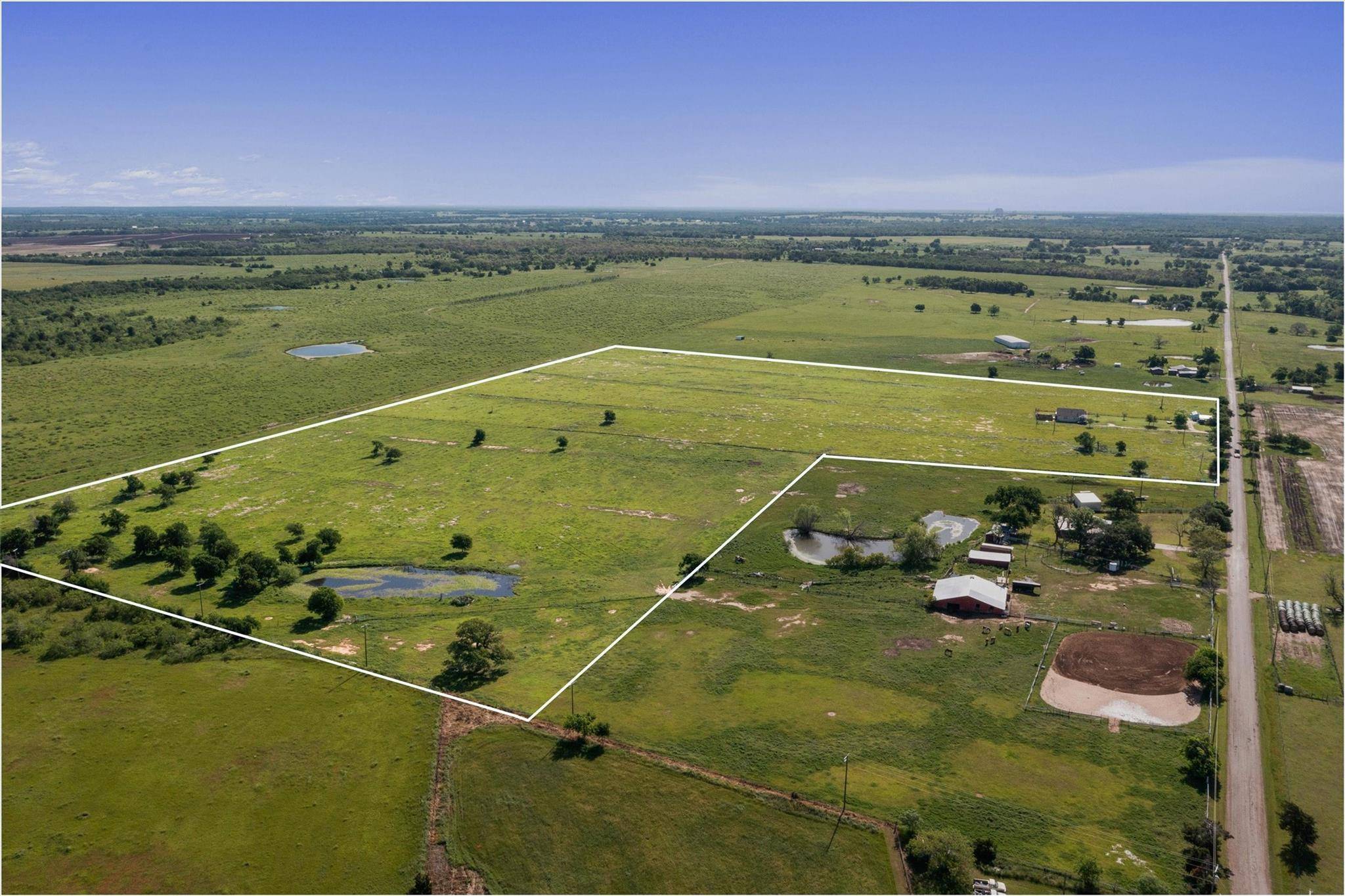 Thorndale, TX 76577,459 County Road 450