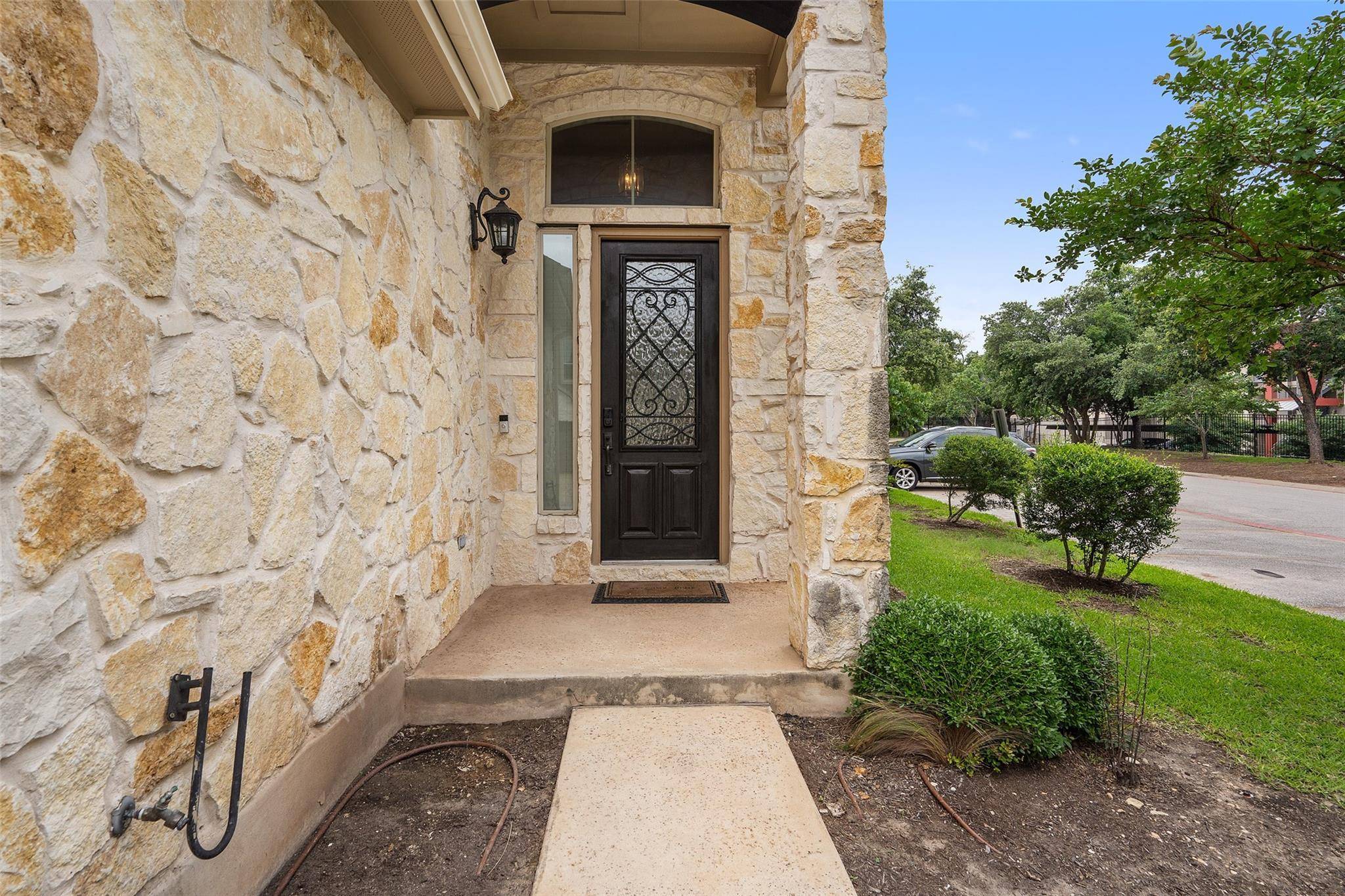 Austin, TX 78750,7324 Bandera Ranch TRL #B