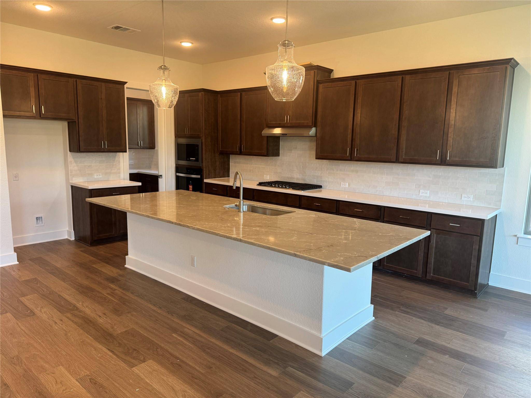 Leander, TX 78641,1828 Camay ST