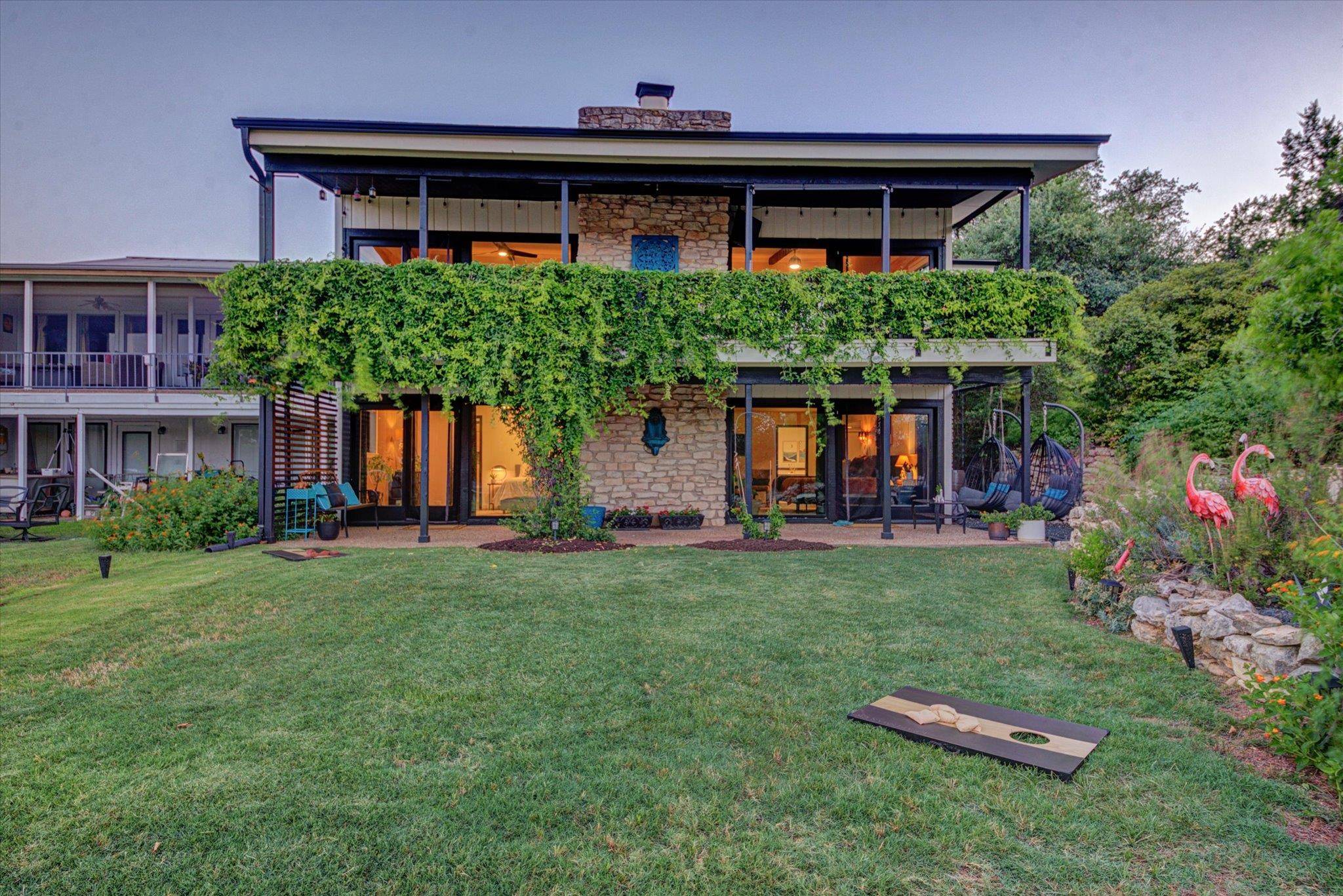 Lakeway, TX 78734,402 Seawind ST