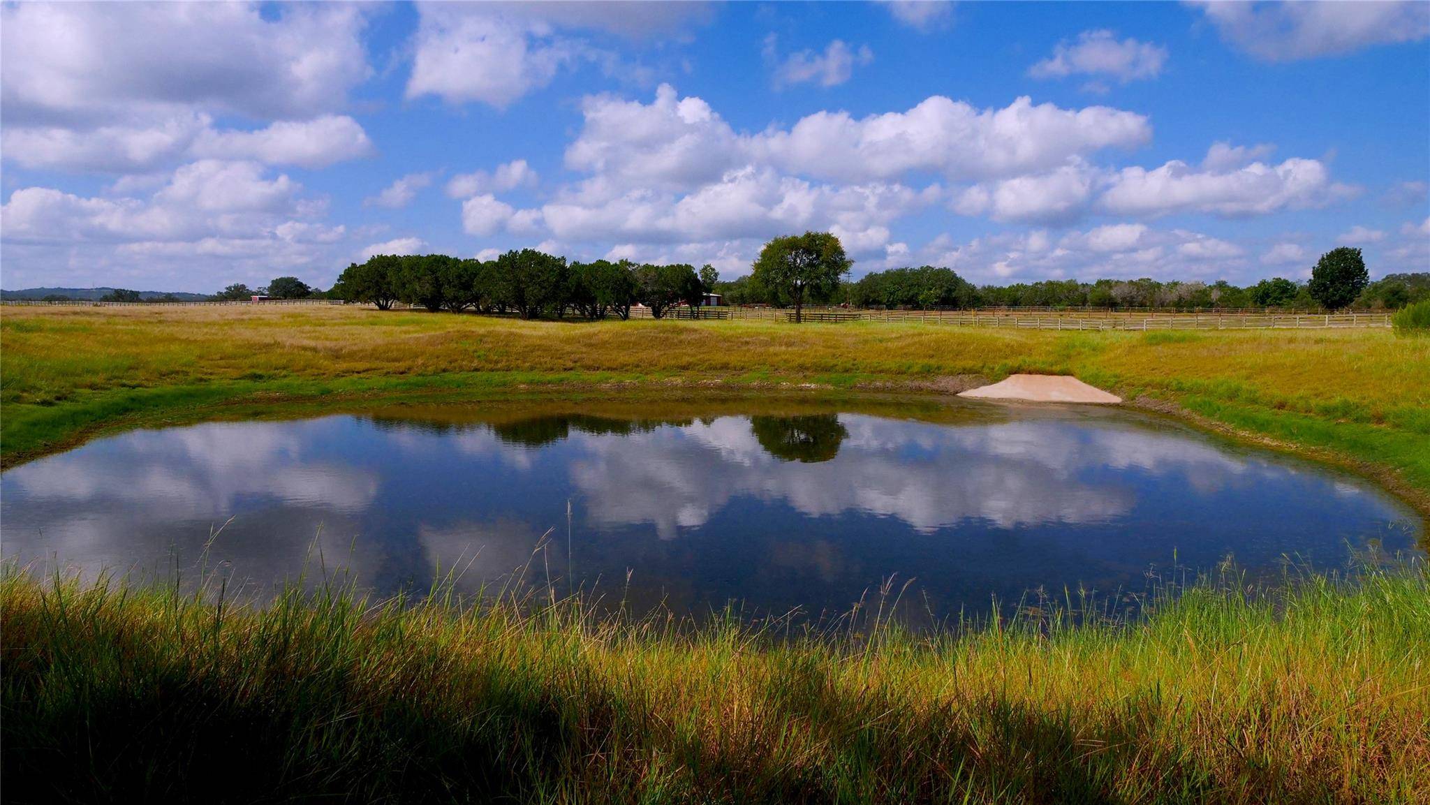 Spicewood, TX 78669,1115 County Road 414