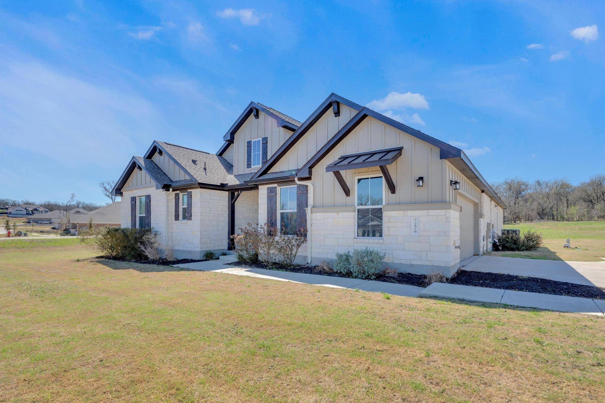 Cedar Creek, TX 78612,276 Raptor Beak WAY