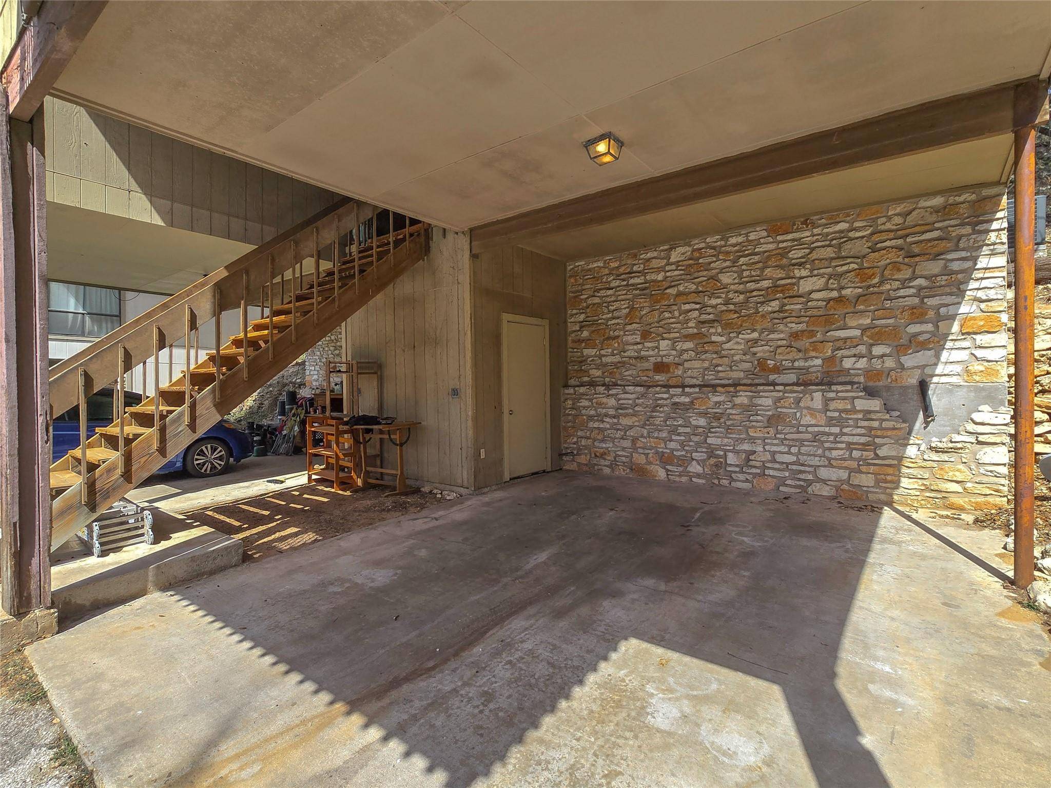Austin, TX 78731,3600 Ranch Road 2222