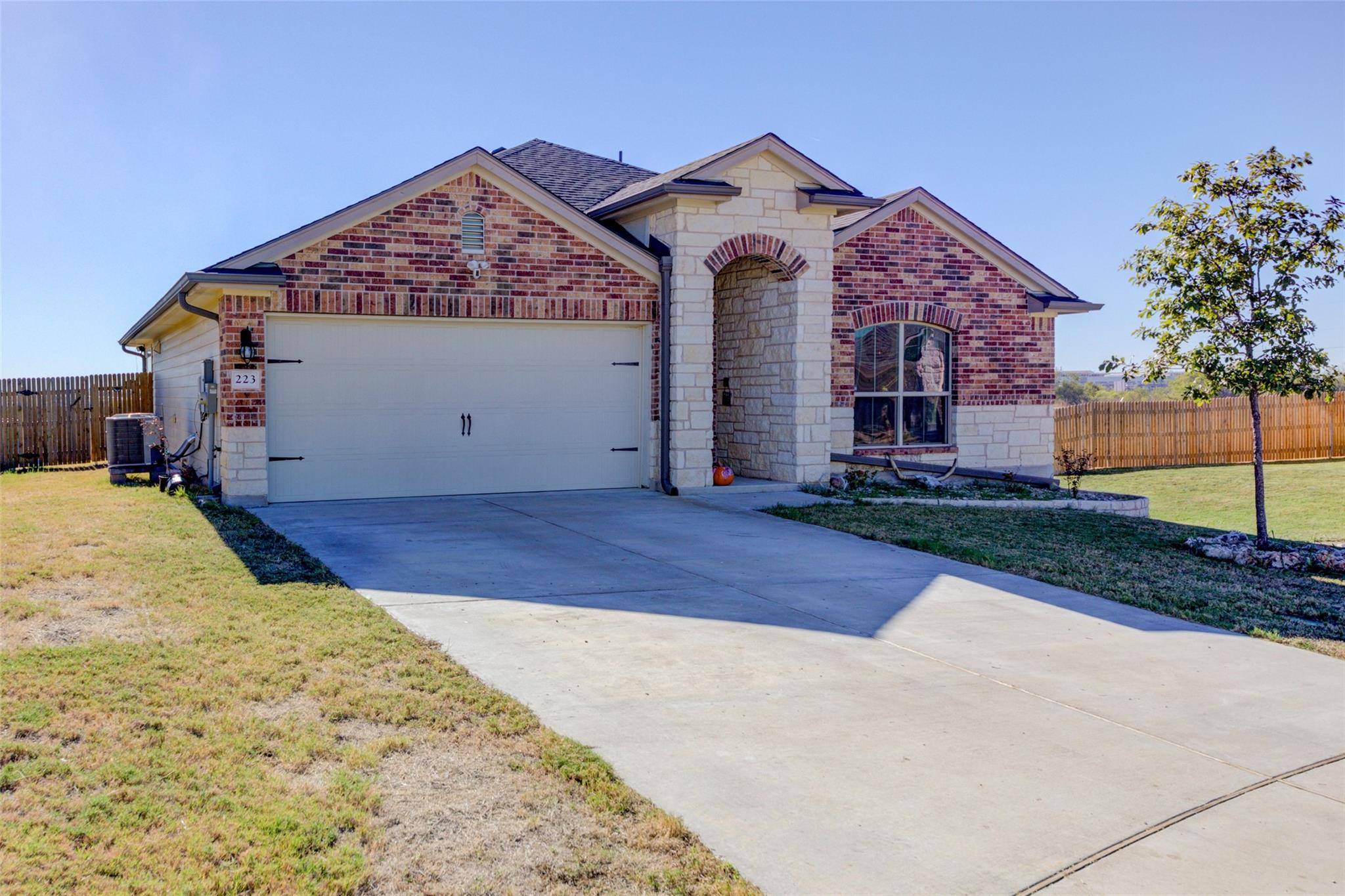 Taylor, TX 76574,223 Nathaniel DR