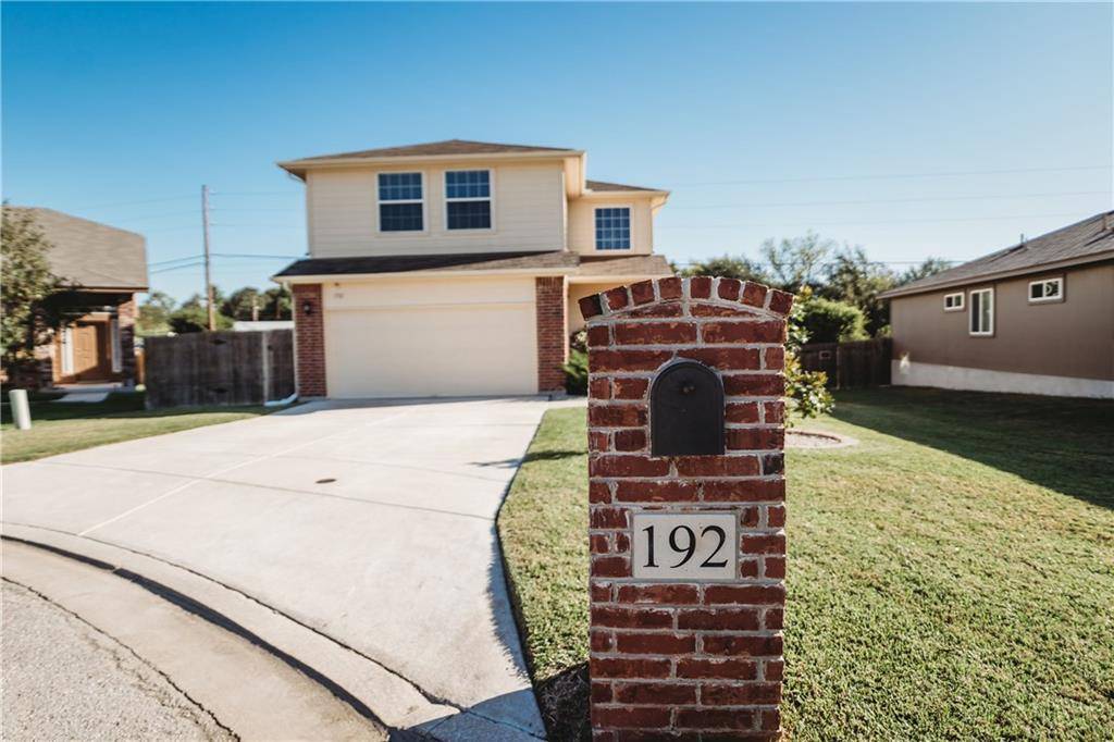 Luling, TX 78648,192 Falcon DR