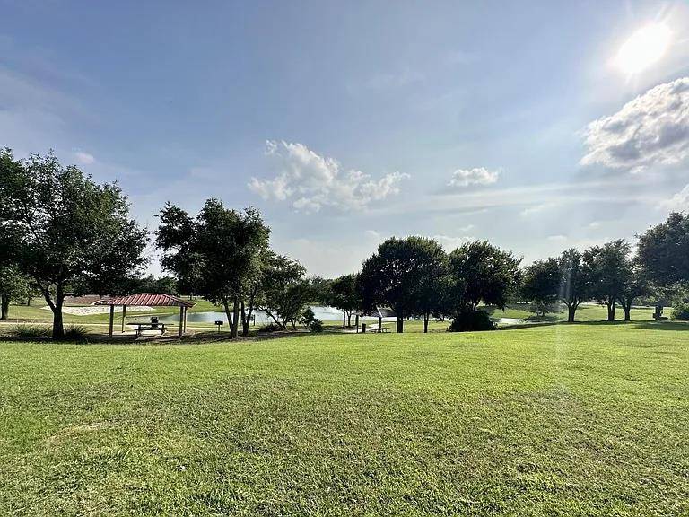 Round Rock, TX 78665,4495 Western Lake DR
