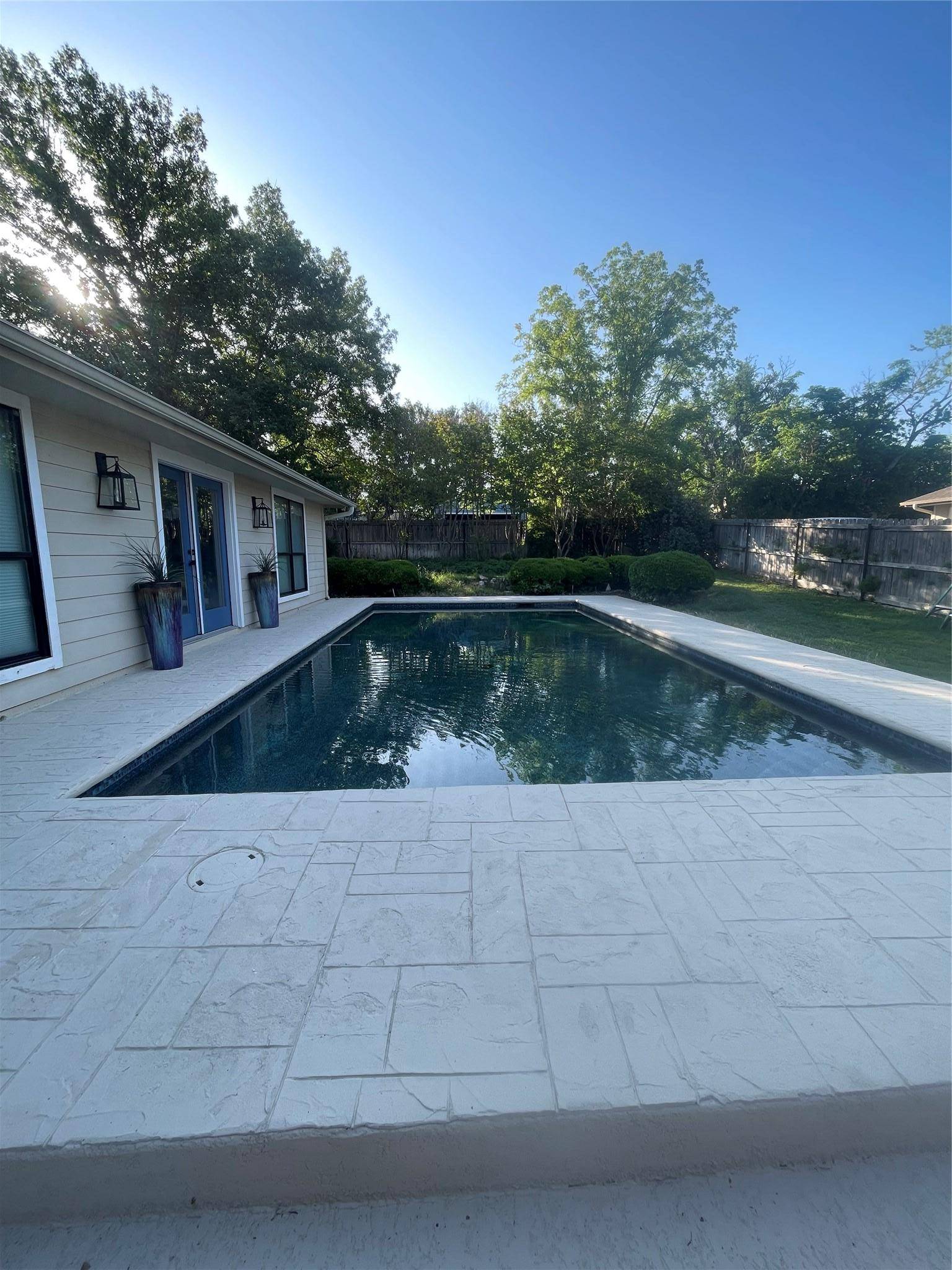 Marble Falls, TX 78654,505 Avenue E