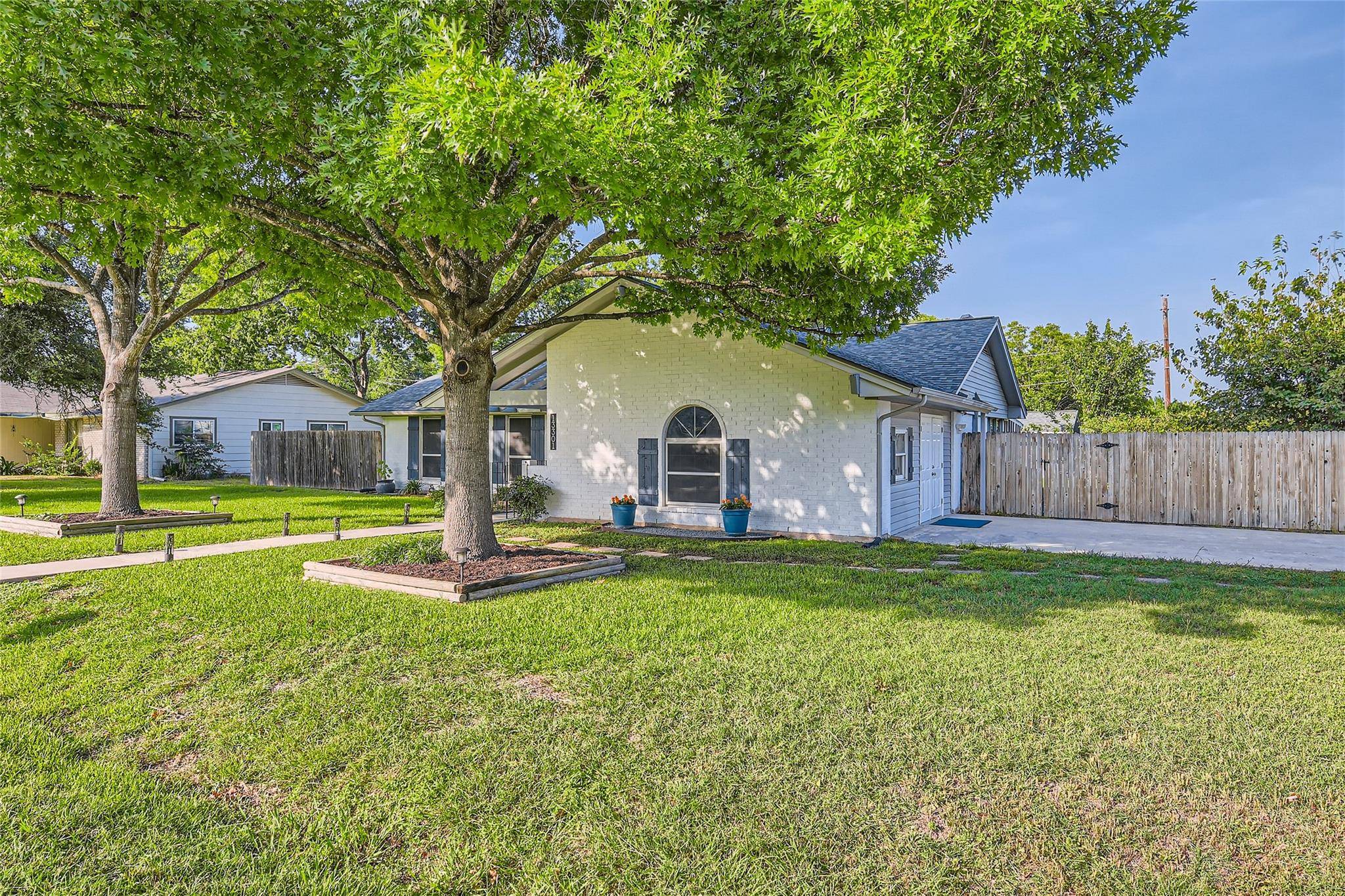 Austin, TX 78729,13301 Wisterwood ST