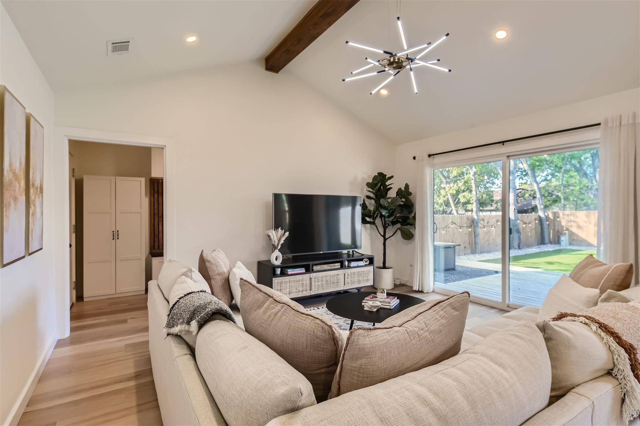 Austin, TX 78745,1112 Milford WAY