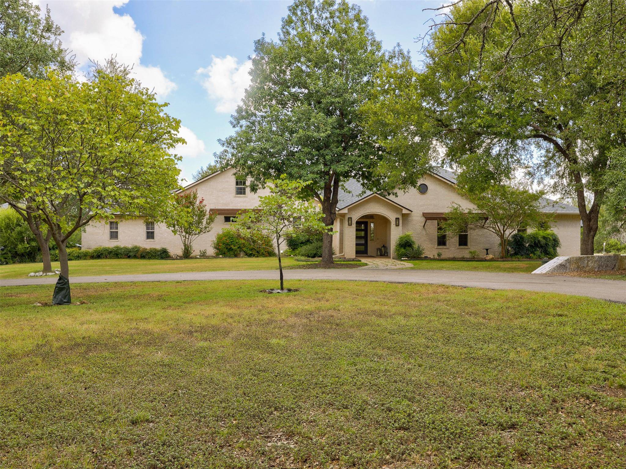 Salado, TX 76571,8841 Brewer LN