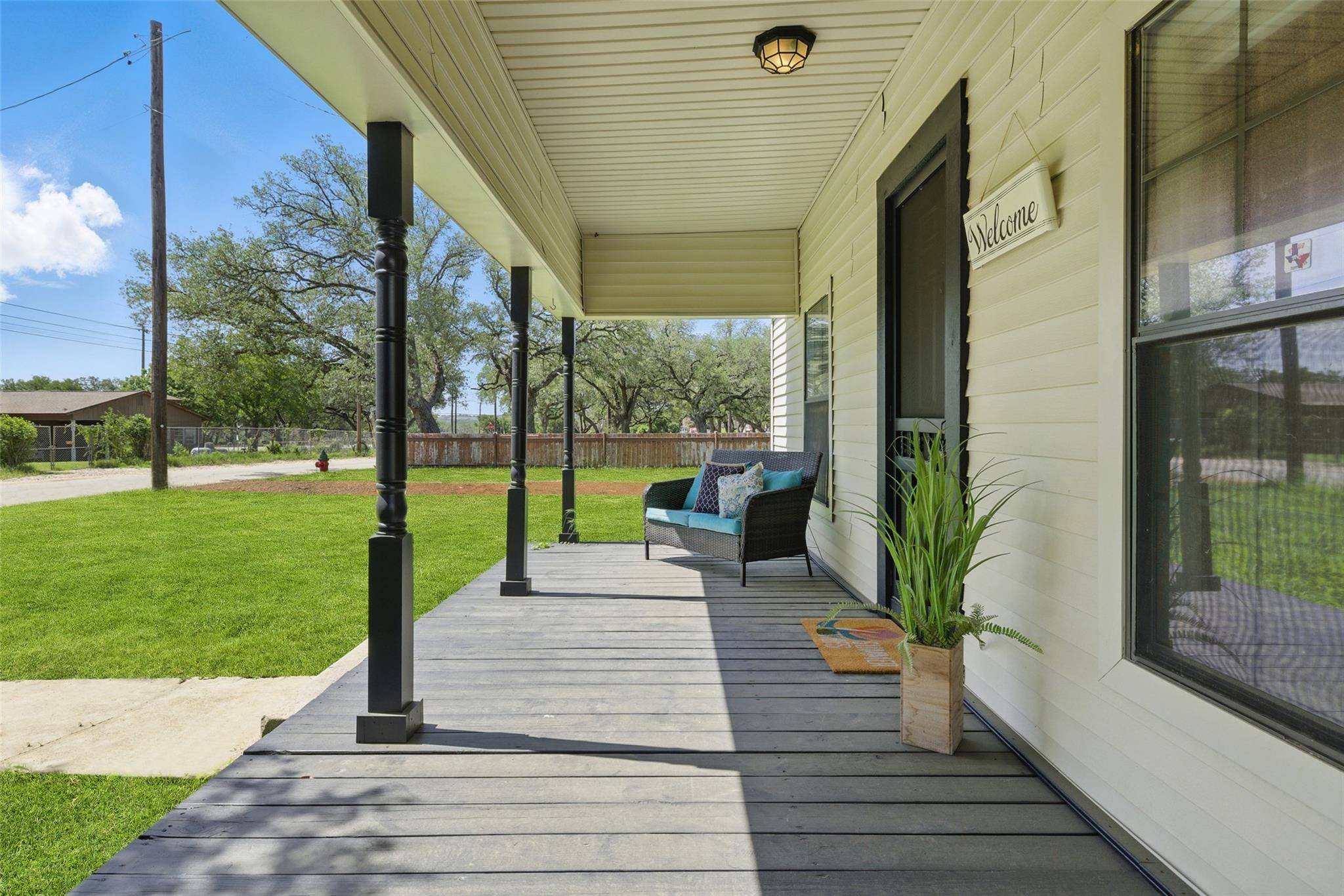 Johnson City, TX 78636,103 N Avenue Q Ave