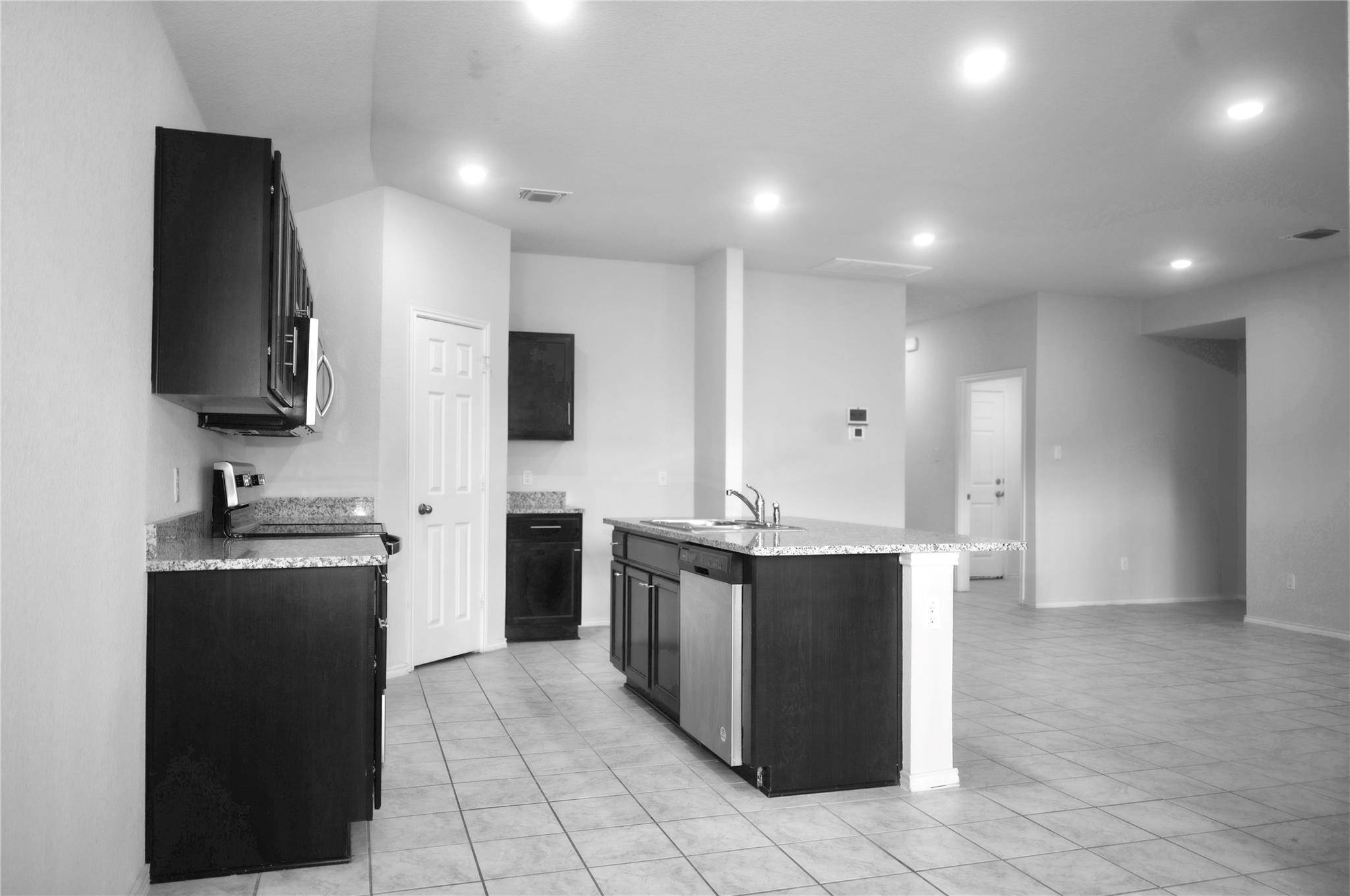 Jarrell, TX 76537,571 Taggart TRL
