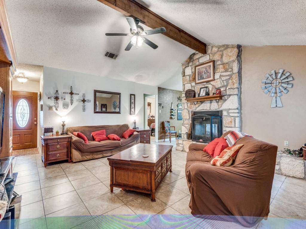 Austin, TX 78744,5009 Fontenay DR