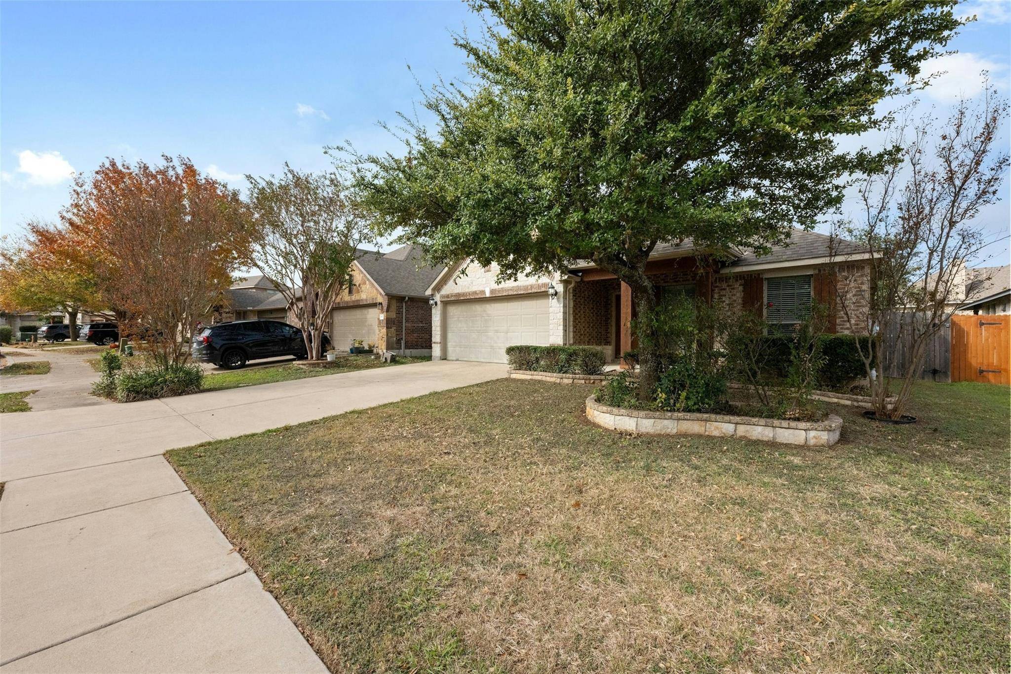 Buda, TX 78610,177 Rosemary HOLW