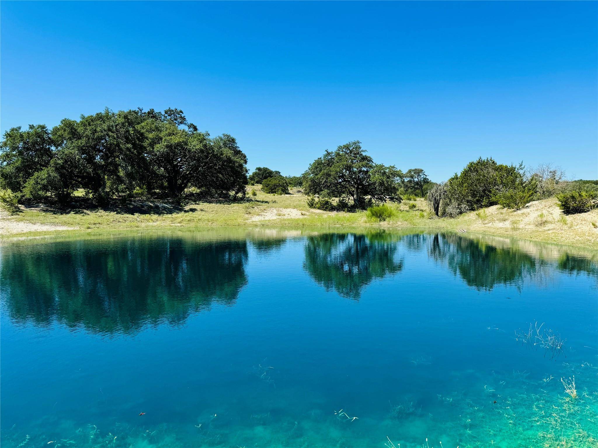 Blanco, TX 78606,938 Lindeman LN