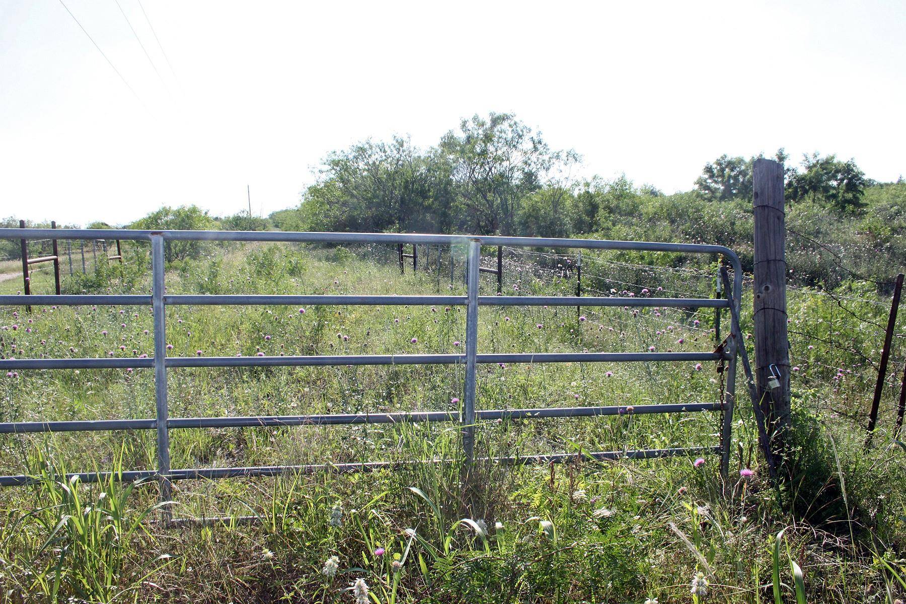 Lockhart, TX 78644,8079 Fm 2001 HWY
