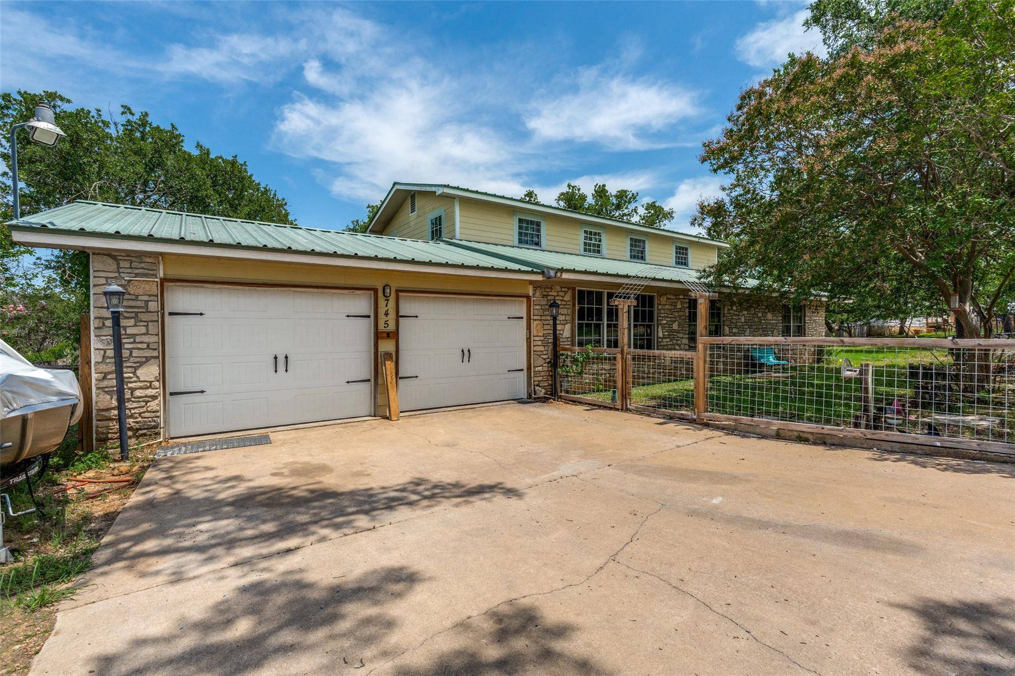 Cottonwood Shores, TX 78657,745 Driftwood LN