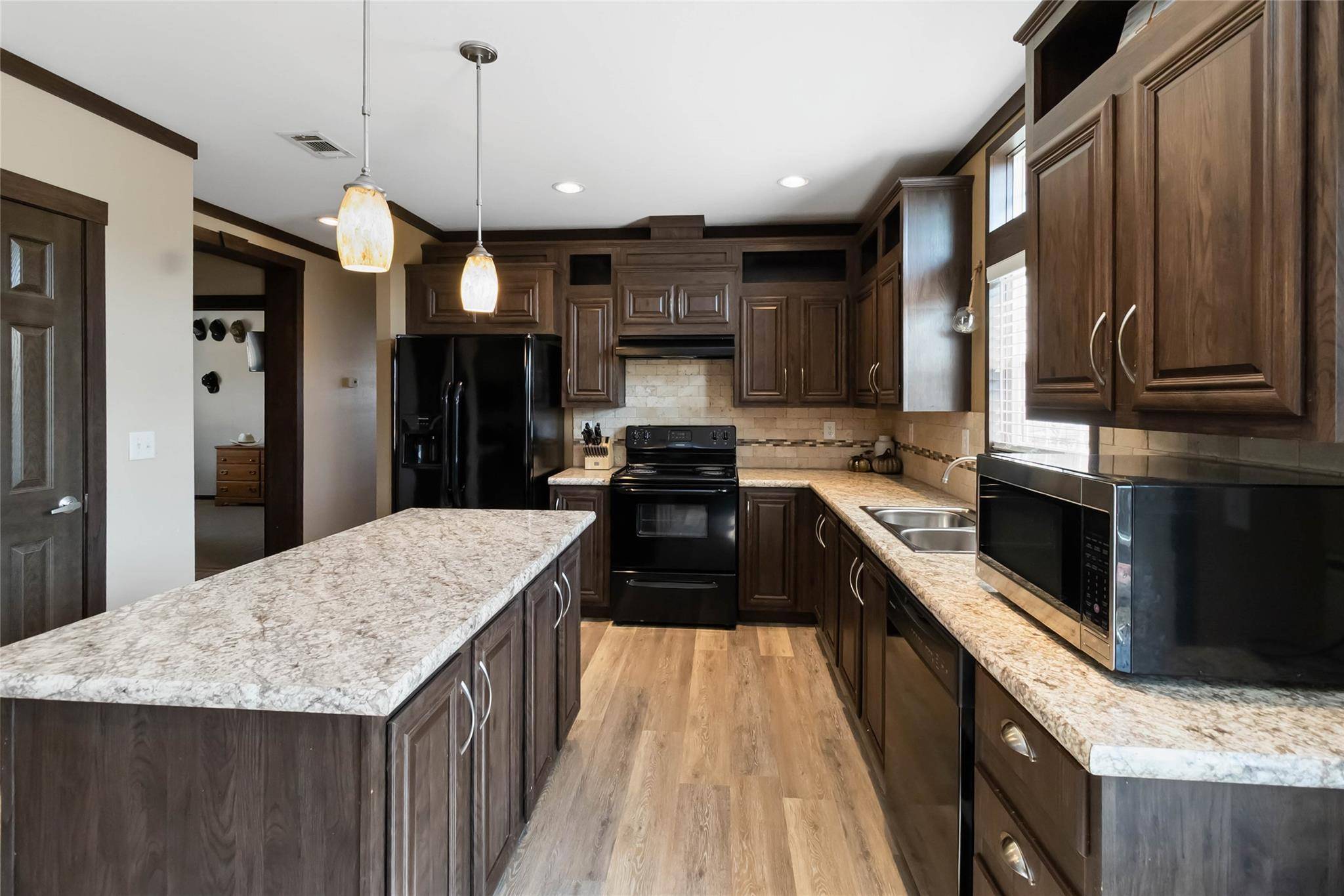 Paige, TX 78659,1697 Fm 2104