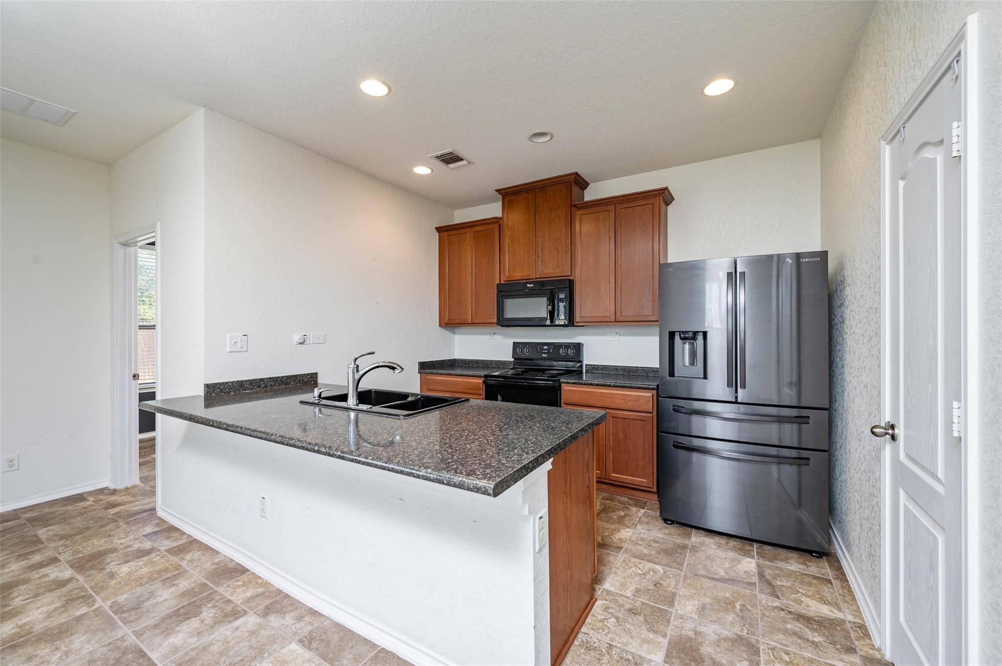 New Braunfels, TX 78130,1983 Shire MDWS