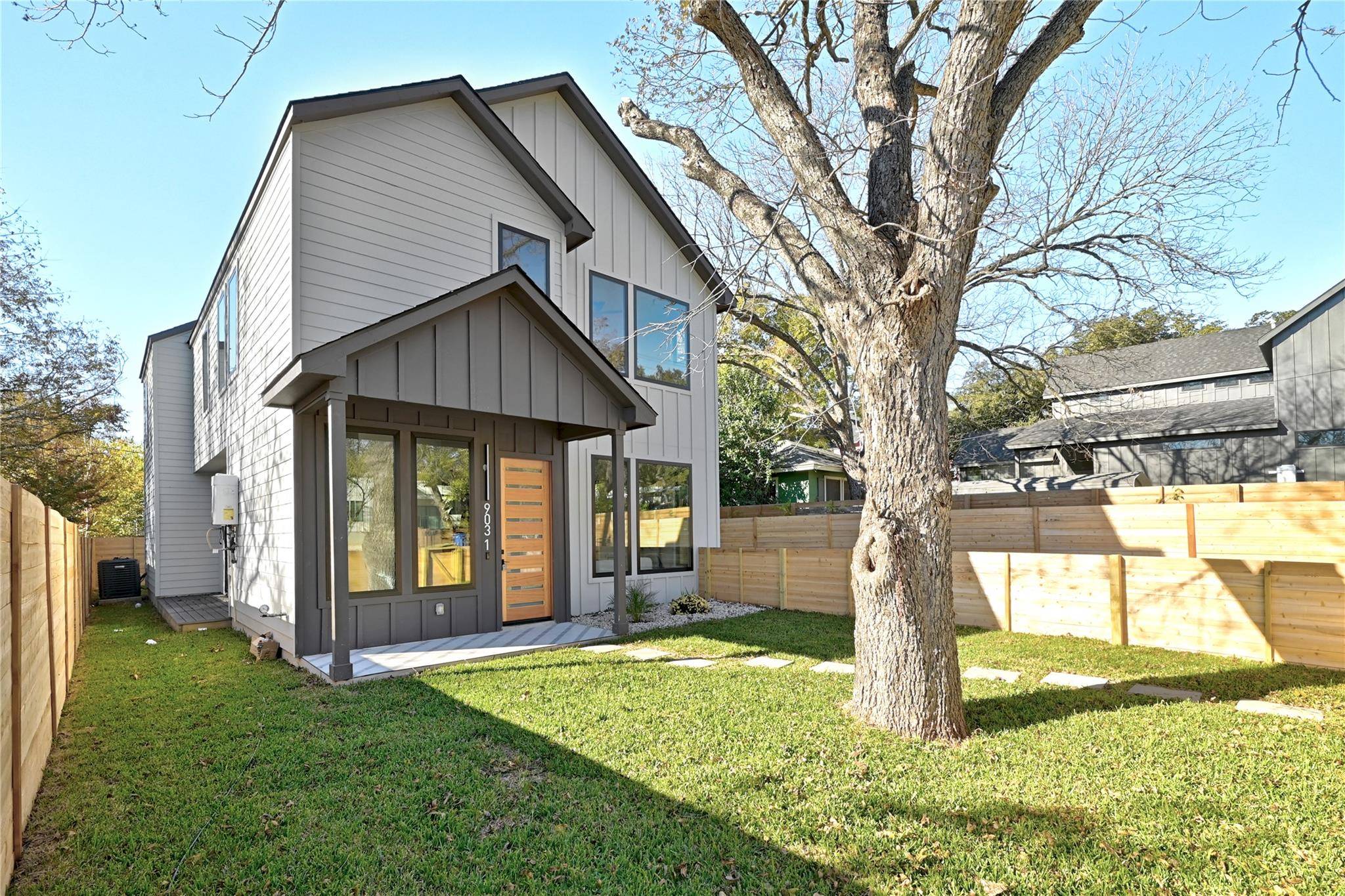 Austin, TX 78745,903 Redd ST