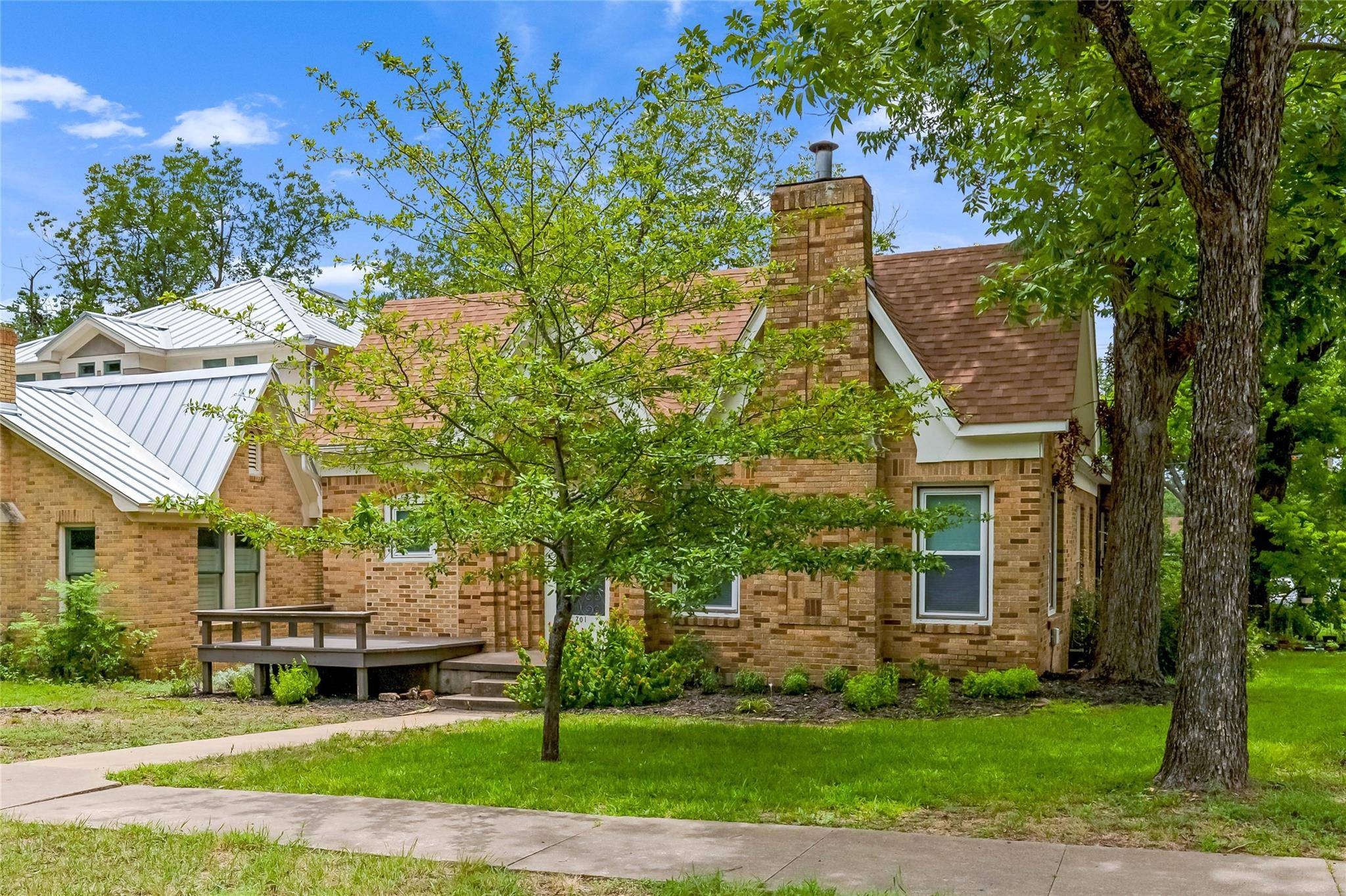 Austin, TX 78705,701 Carolyn Ave #A