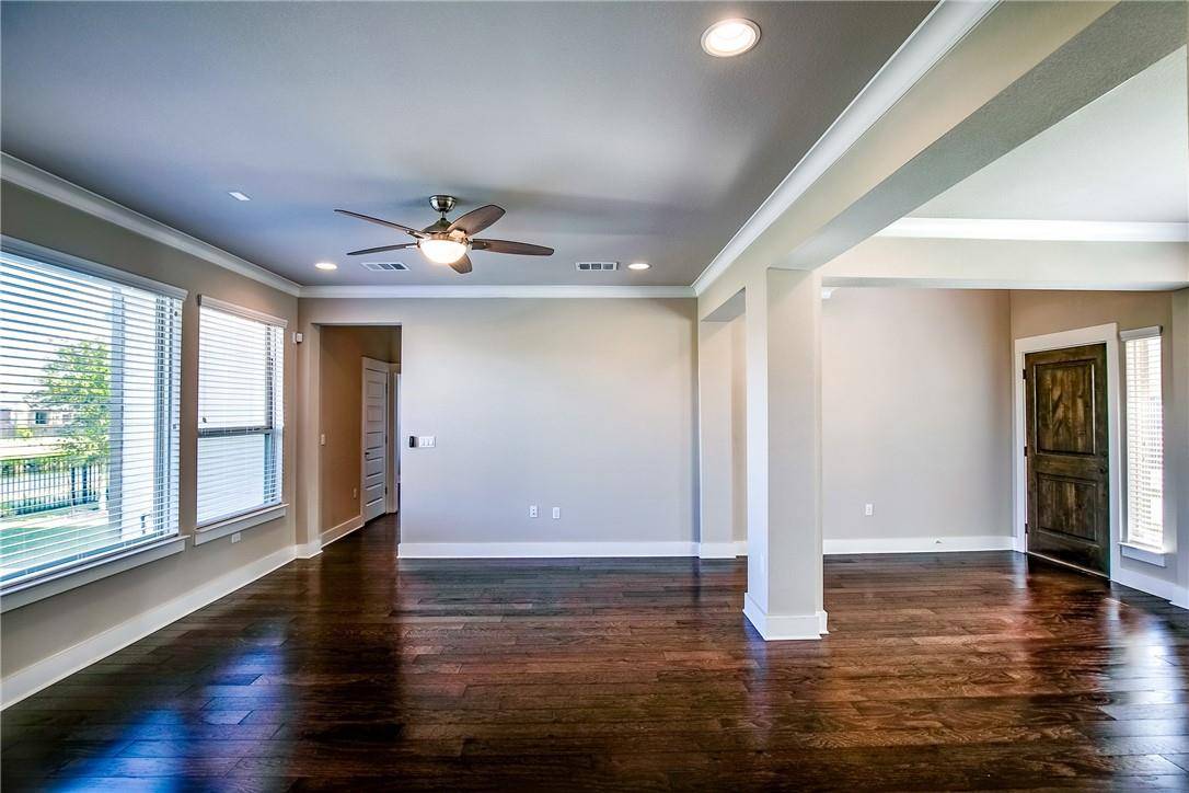 Austin, TX 78717,9305 McKnight LOOP