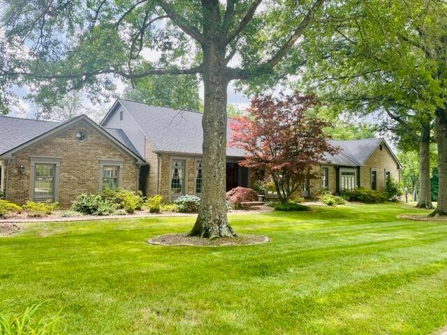 Villa Hills, KY 41017,879 Squire Oaks Drive