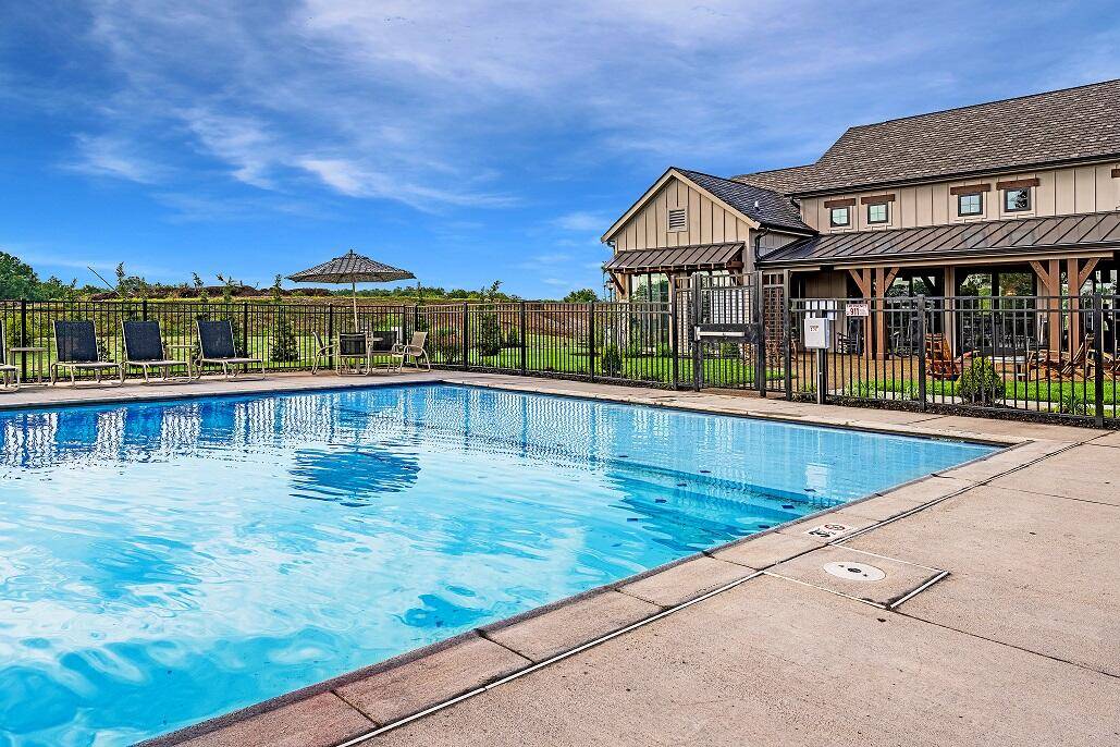 Covington, KY 41017,2166 Tuscanyview Drive