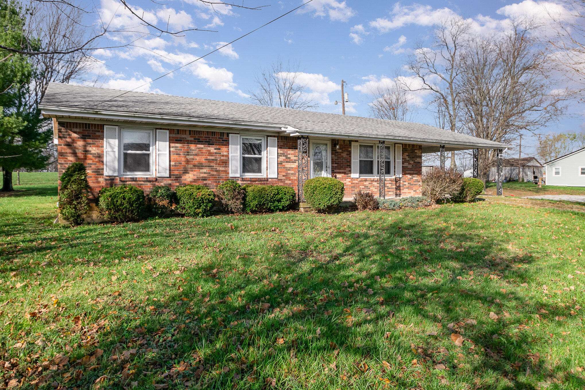 Owenton, KY 40359,5840 Gratz Road