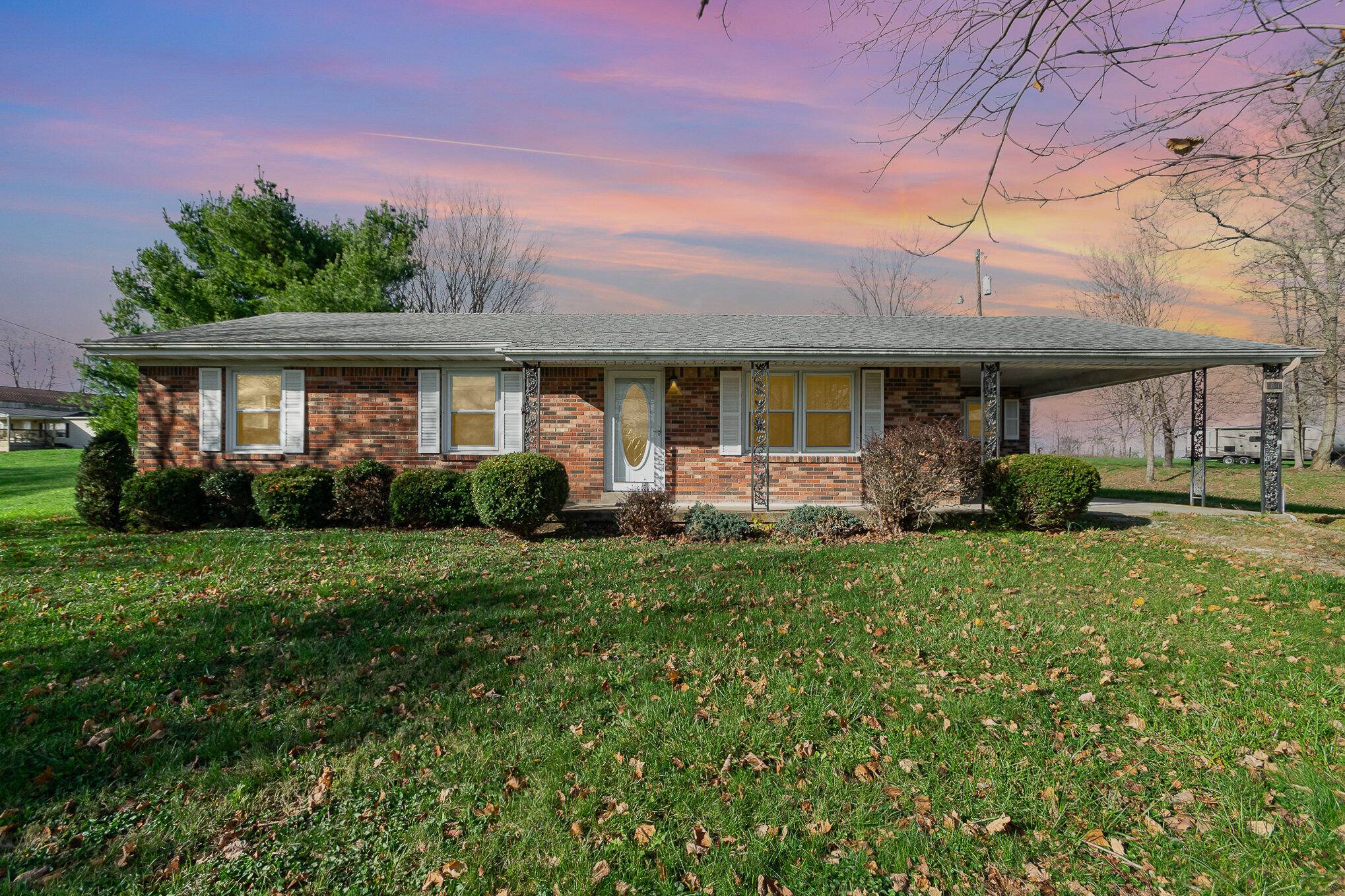 Owenton, KY 40359,5840 Gratz Road