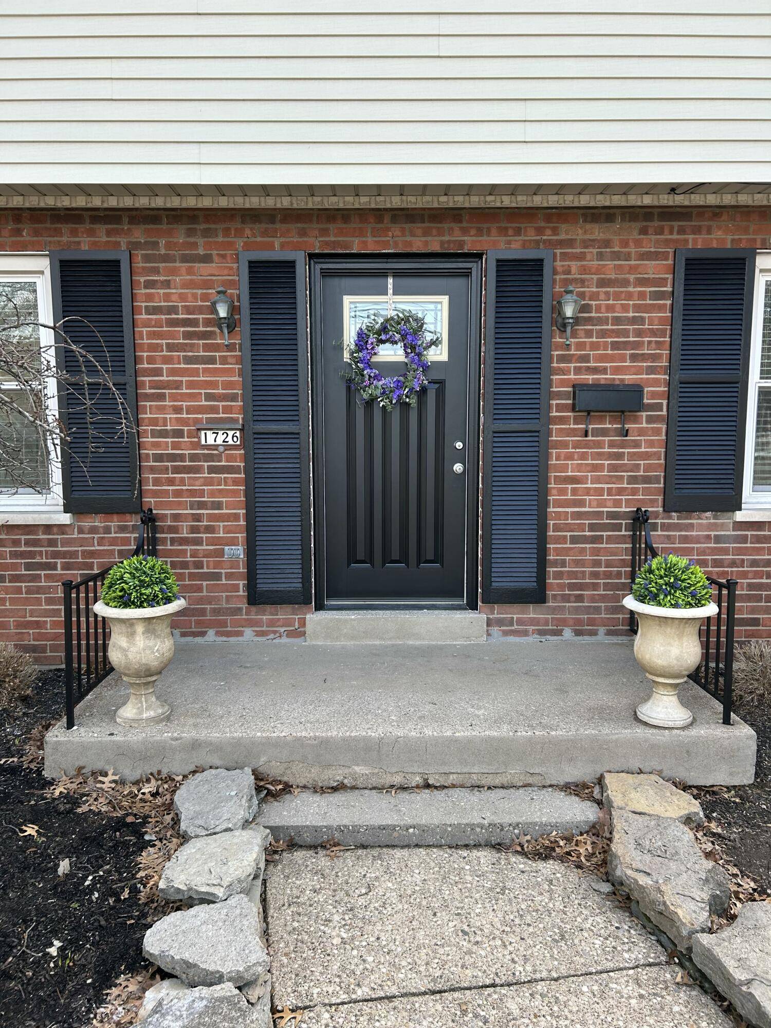 Covington, KY 41011,1726 Highland Pike