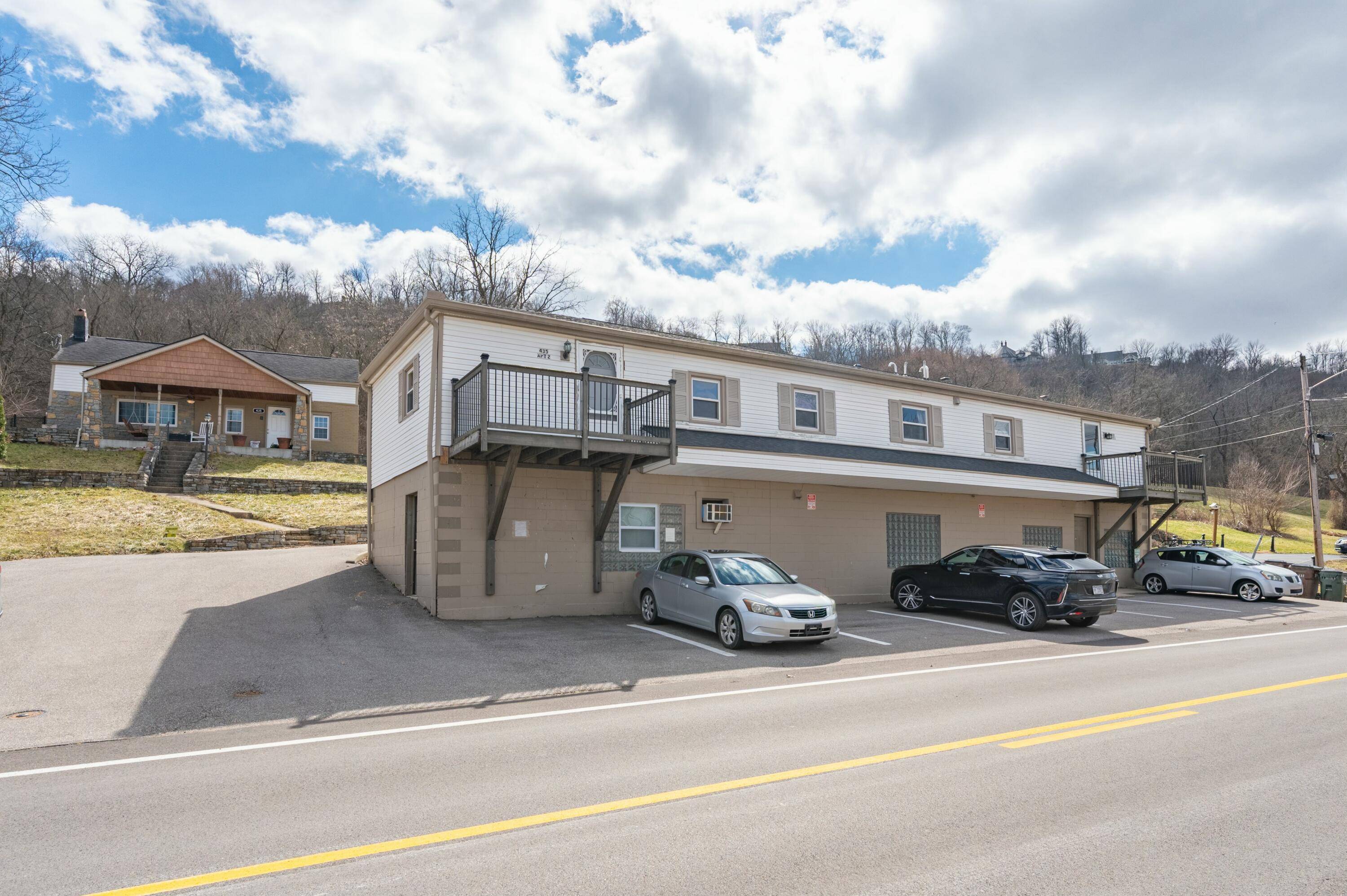 Bromley, KY 41016,435 River Road