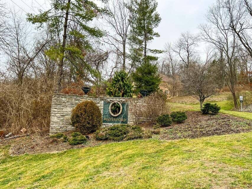 Fort Mitchell, KY 41017,2160 Edenderry Drive