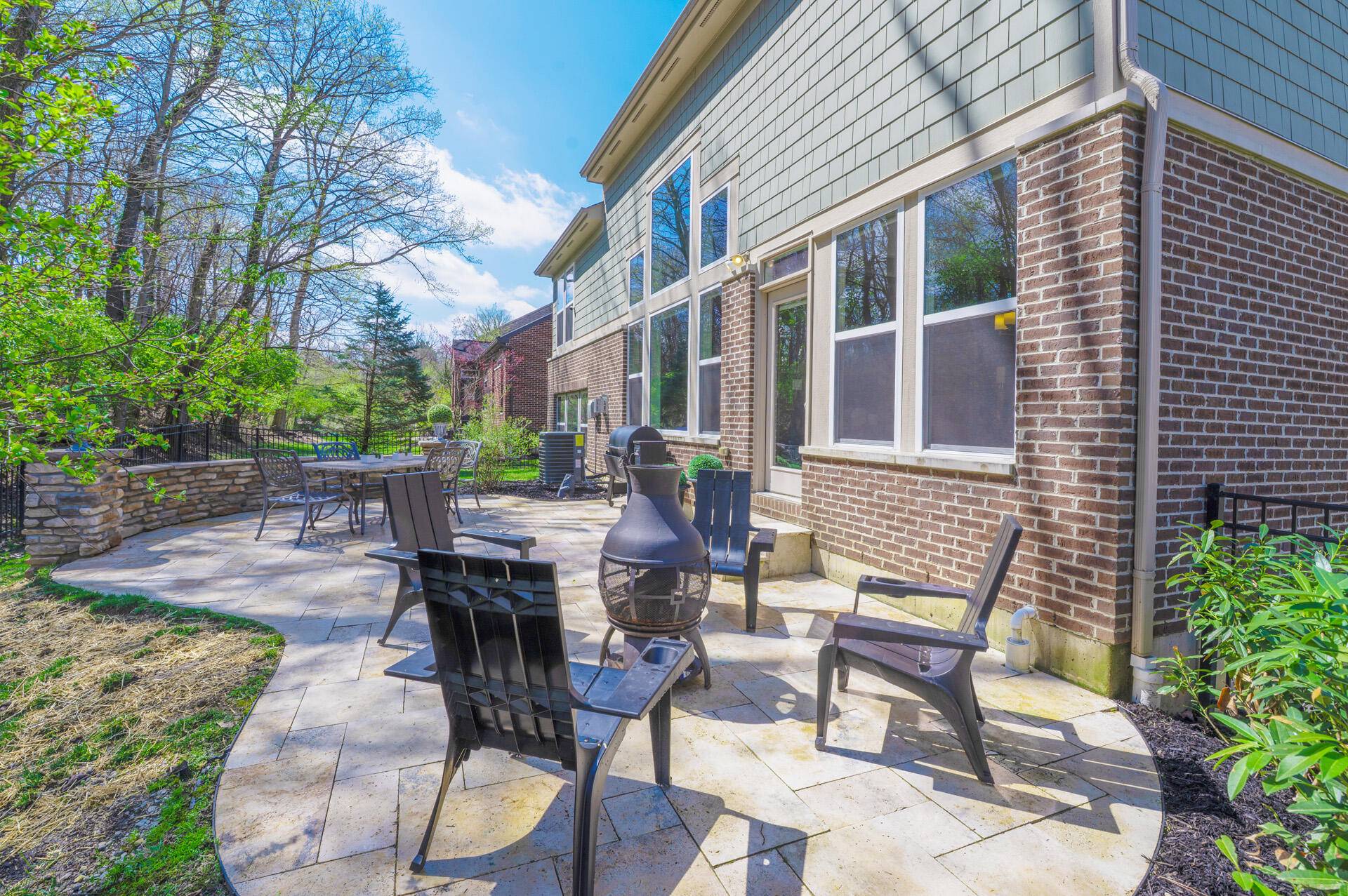 Fort Thomas, KY 41075,17 Casagrande Street
