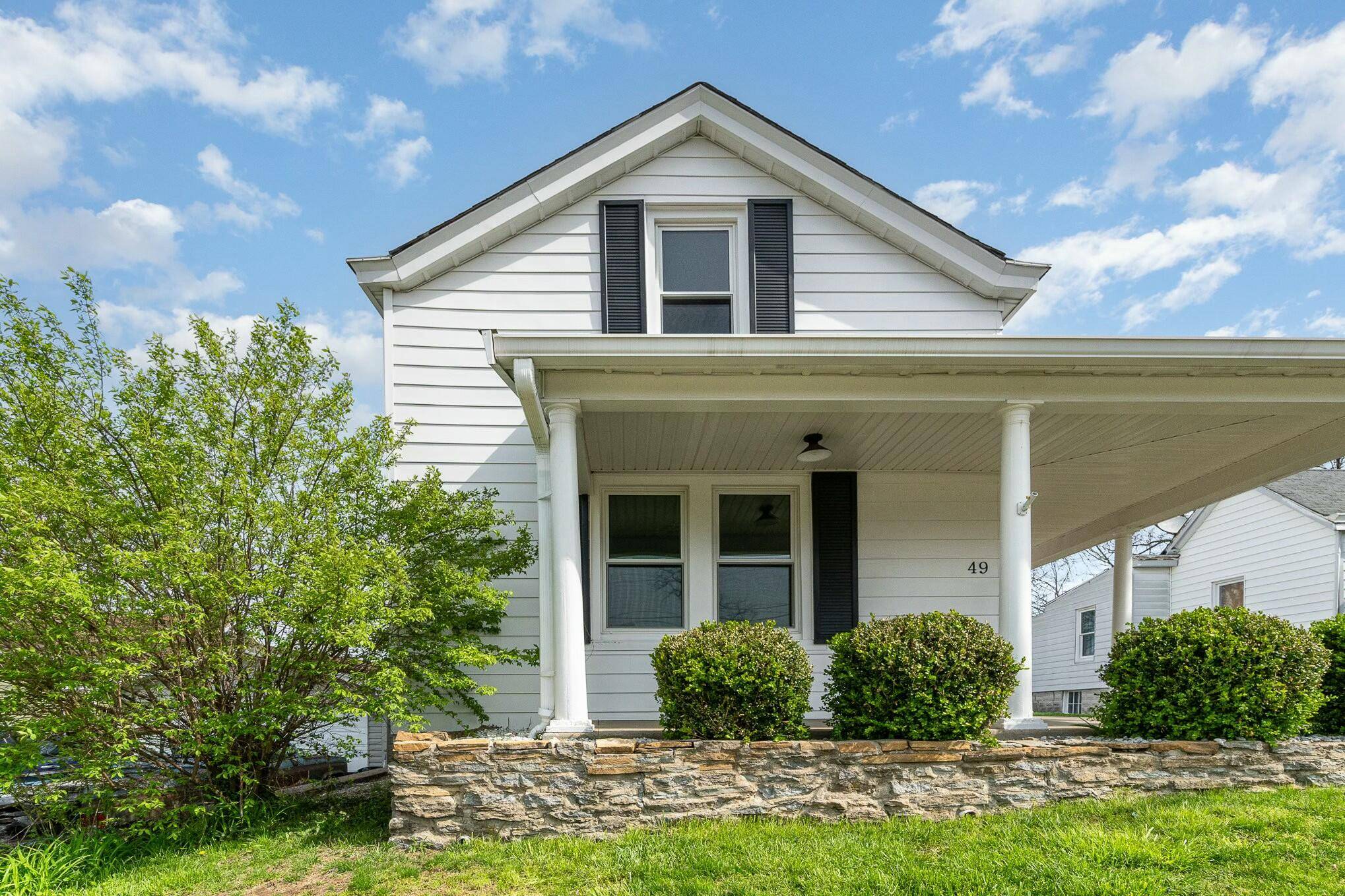 Fort Thomas, KY 41075,49 Southview Avenue