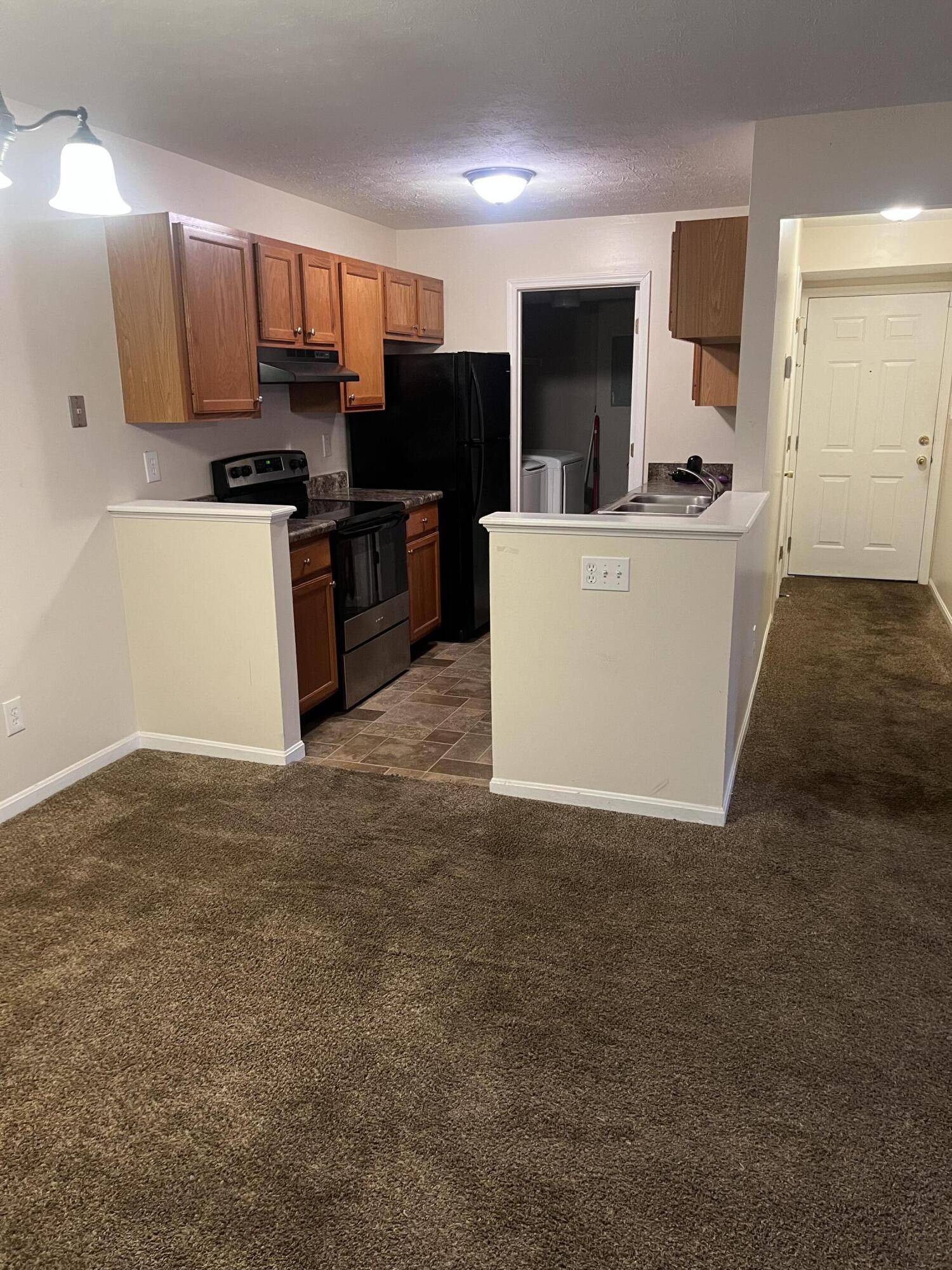 Florence, KY 41042,401 Poinsetta Court #1