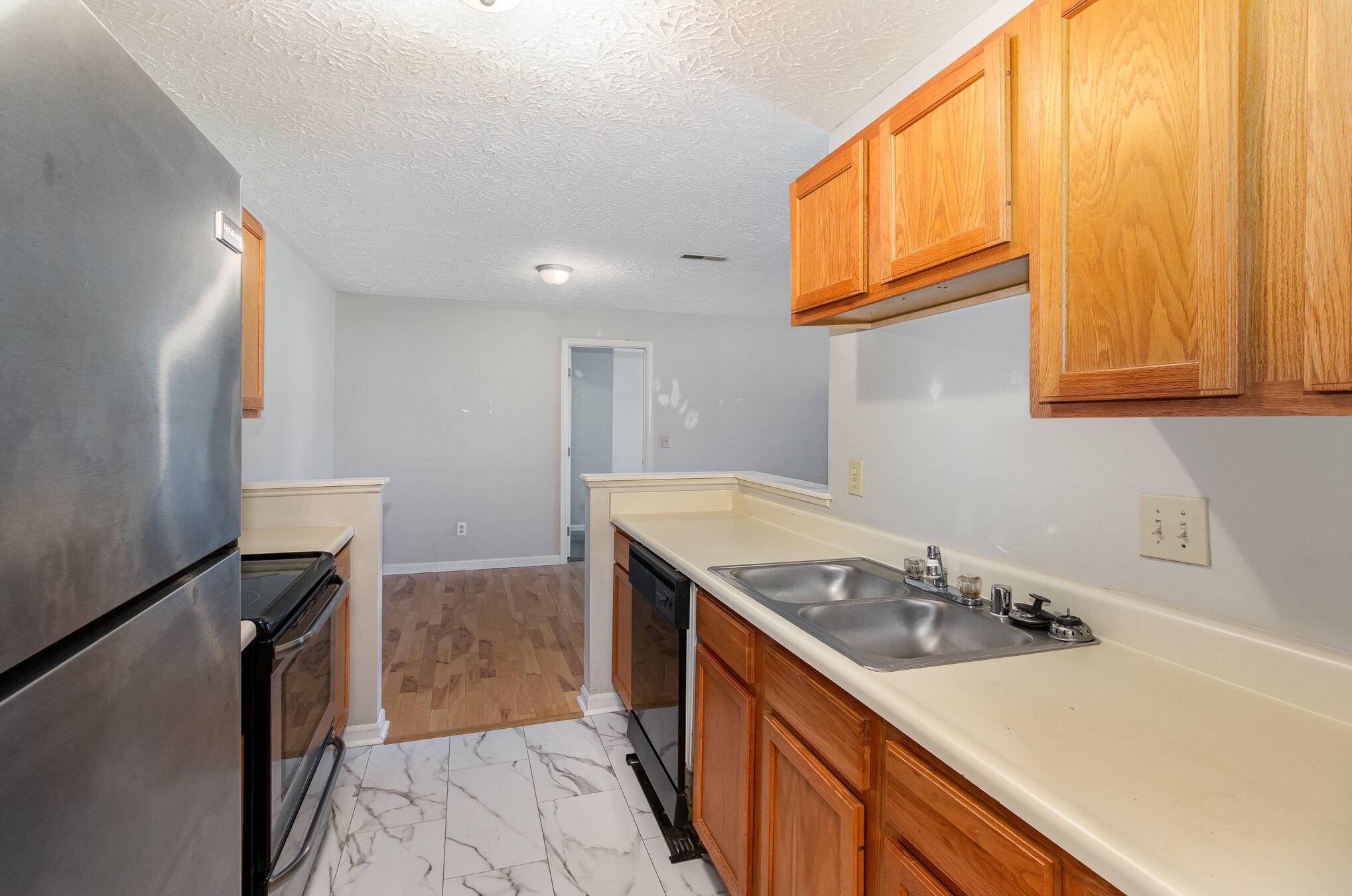 Erlanger, KY 41018,135 Dale Hollow Drive #3