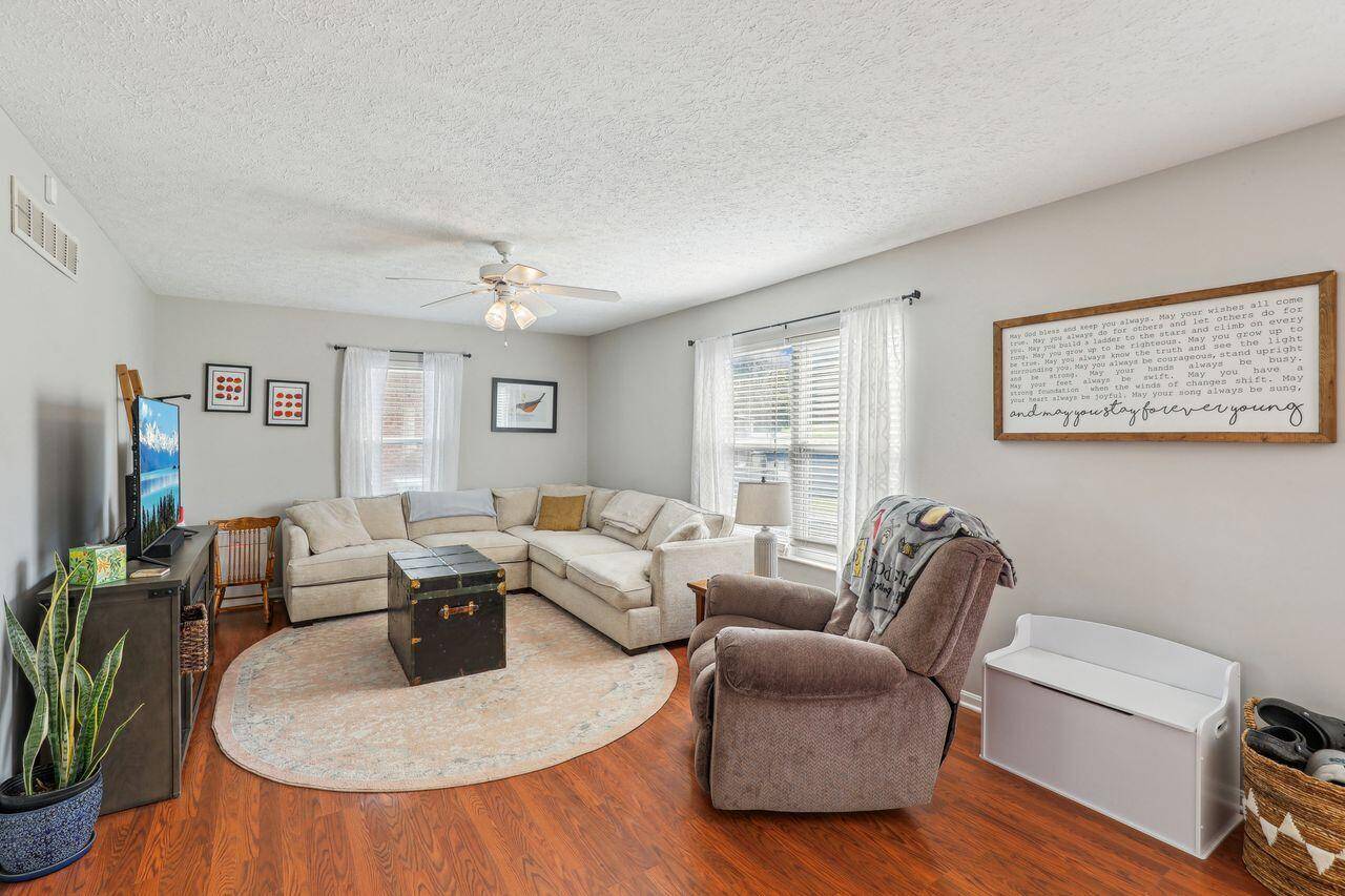 Florence, KY 41042,9008 Steeple Bush Drive
