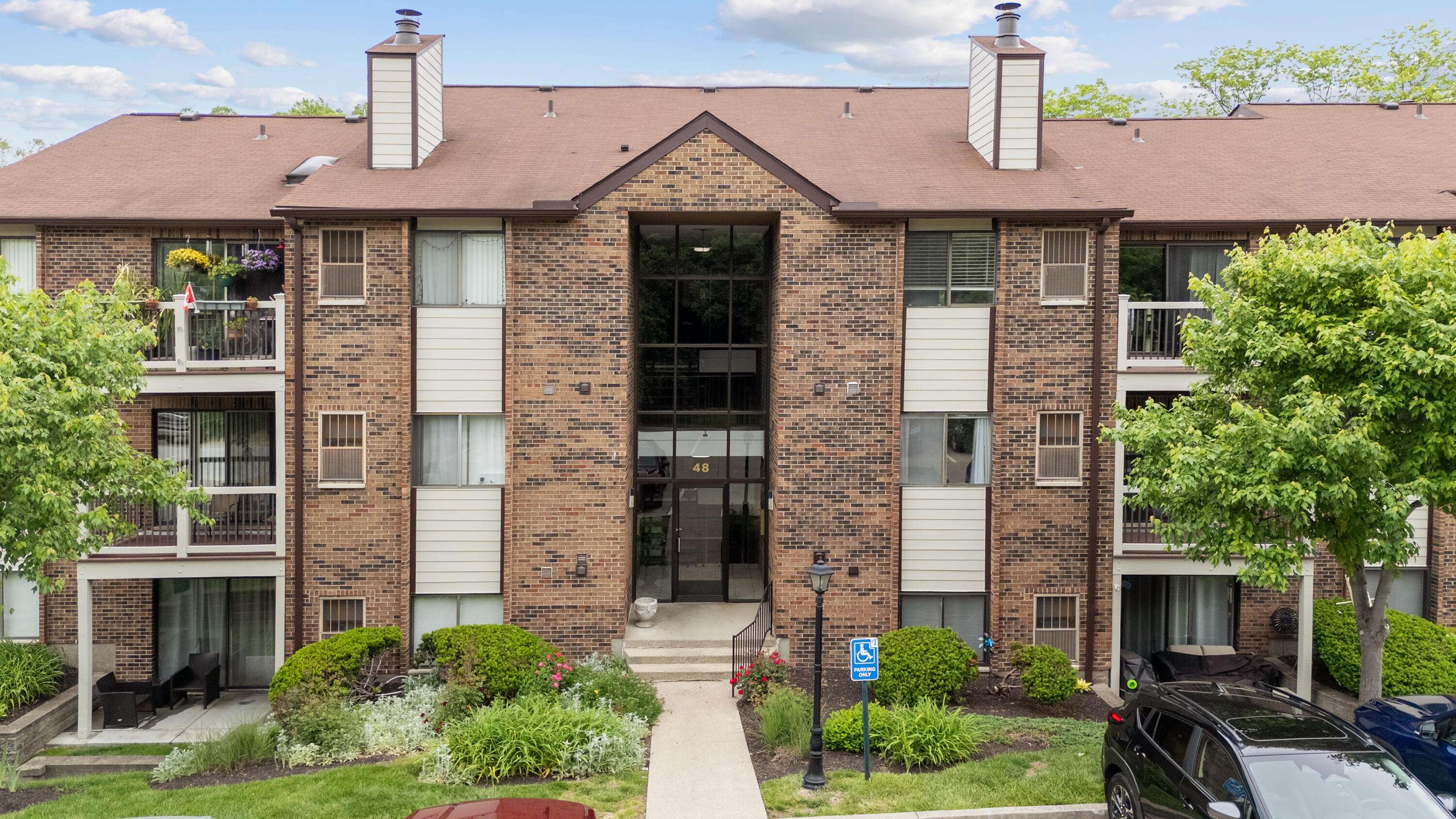 Southgate, KY 41071,48 Woodland Hills Drive #7