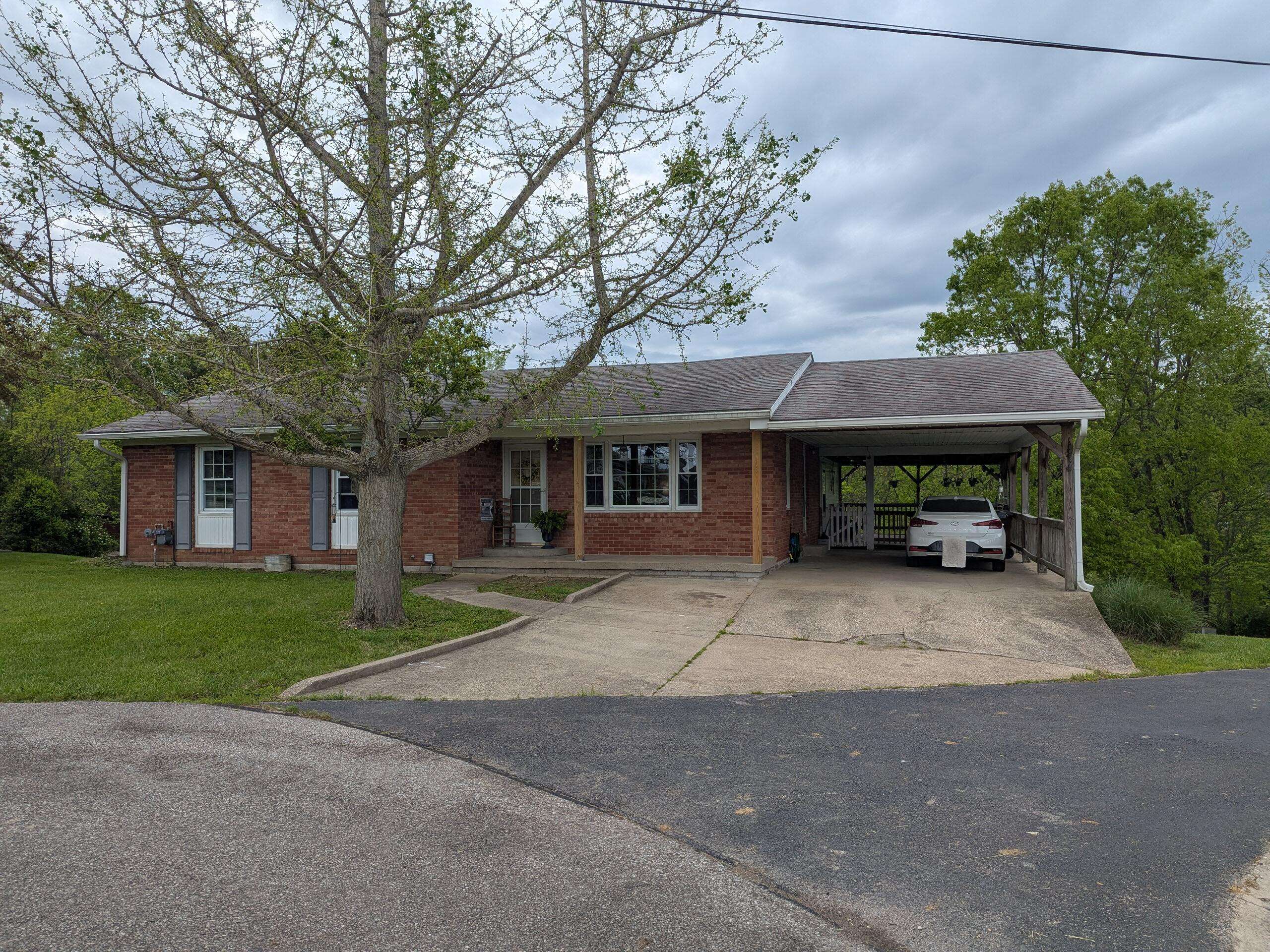 Owenton, KY 40359,109 Sunset Drive