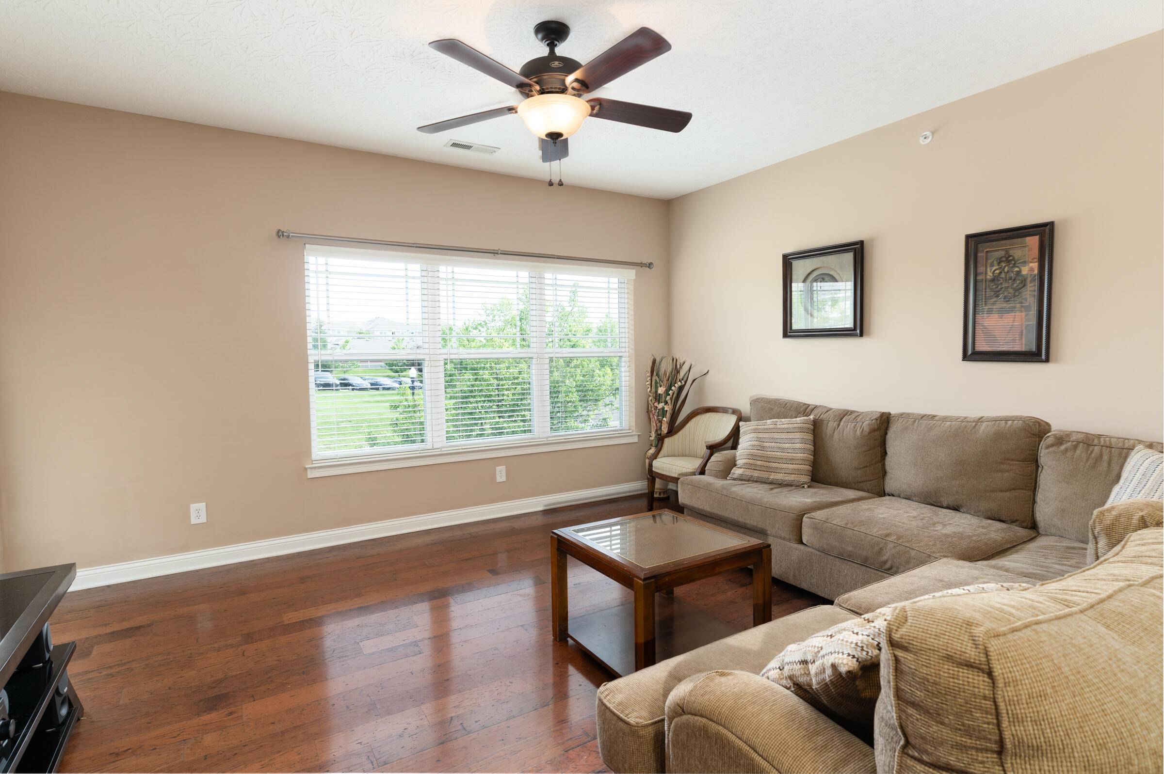 Dayton, KY 41074,567 Riverpointe Drive #11