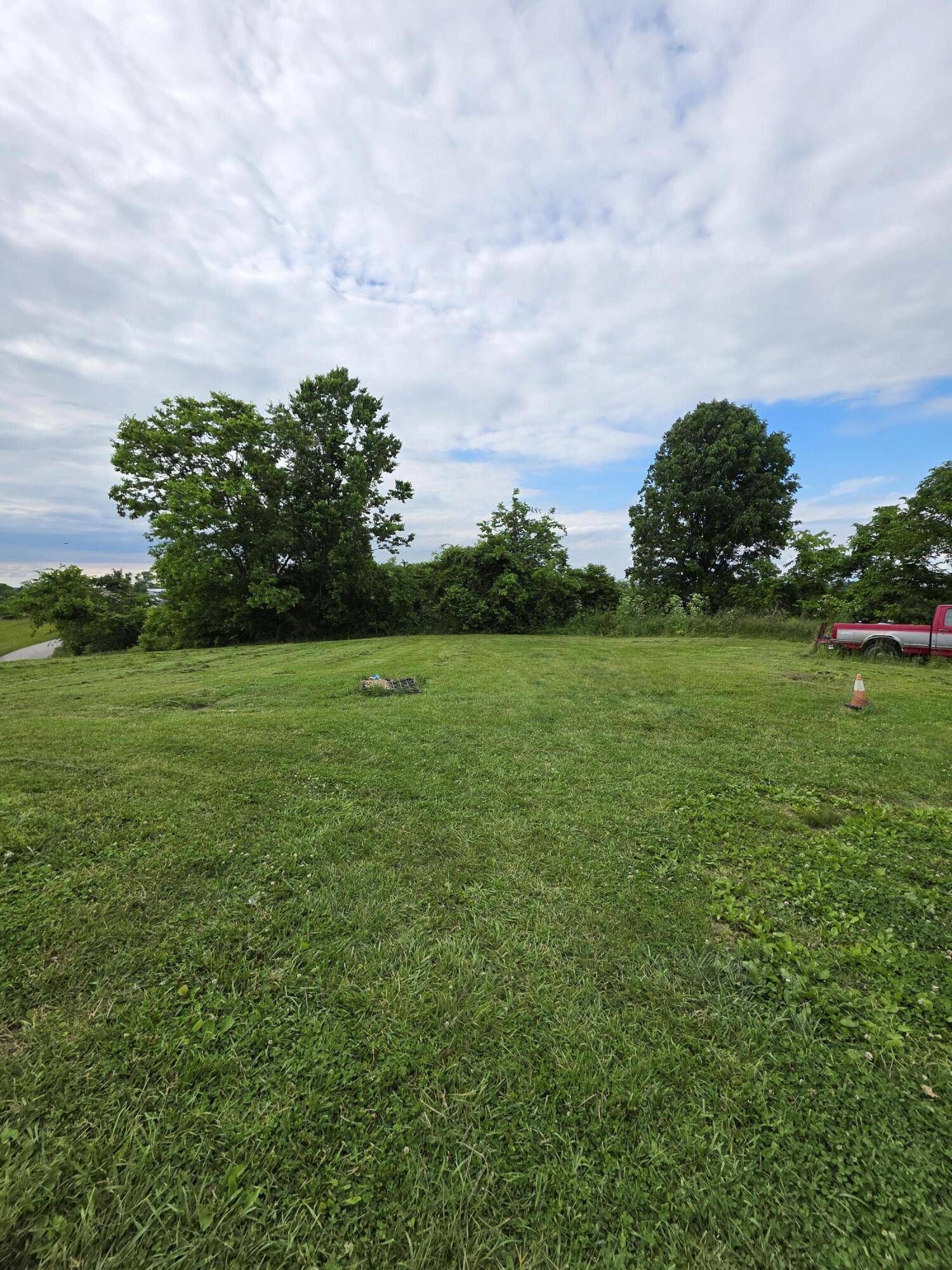 Corinth, KY 41010,235 Leaning Oak Road