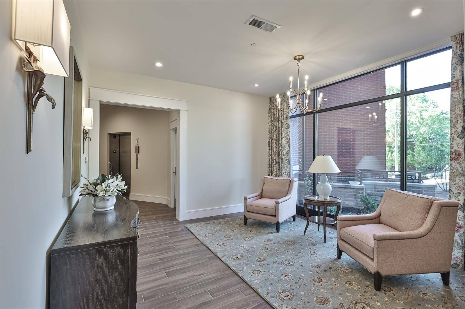 Fort Thomas, KY 41075,1 Highland Avenue #309